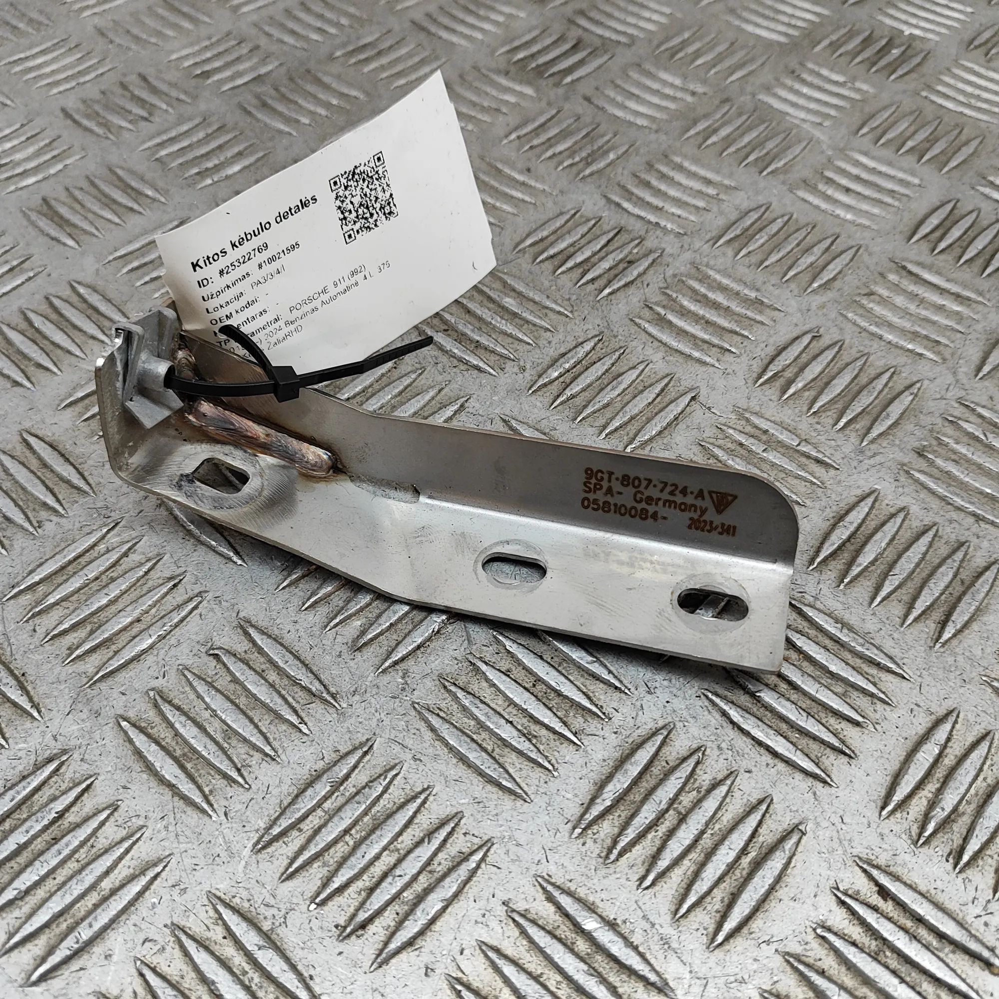 Porsche 911 (992) Other Body Parts Other Body Parts — PORSCHE 911 (992) (2019-...)...