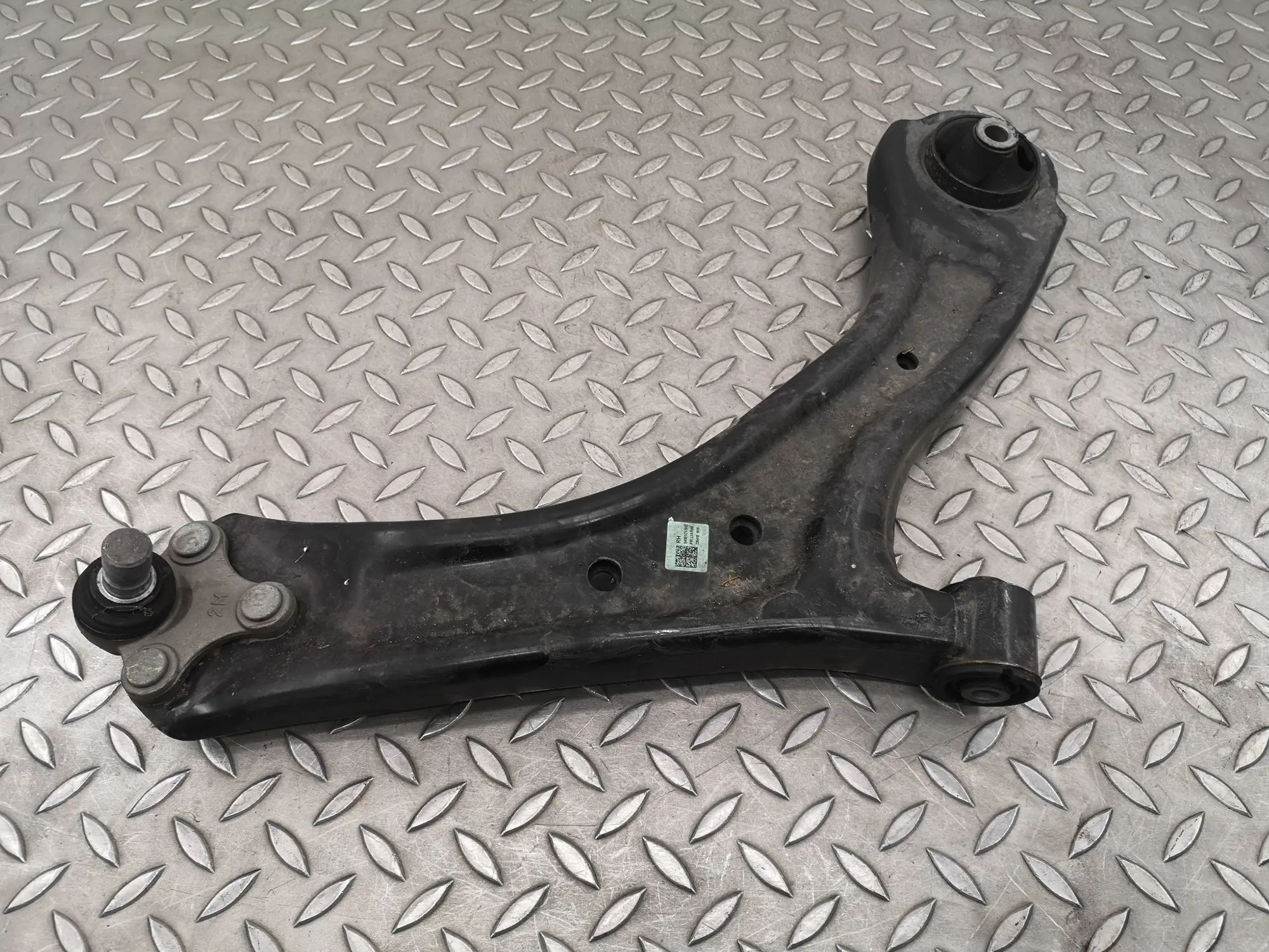 Kia EV6 Front Right Lower Control Arm Front Right Lower Control Arm — KIA EV6 (CV) (2...