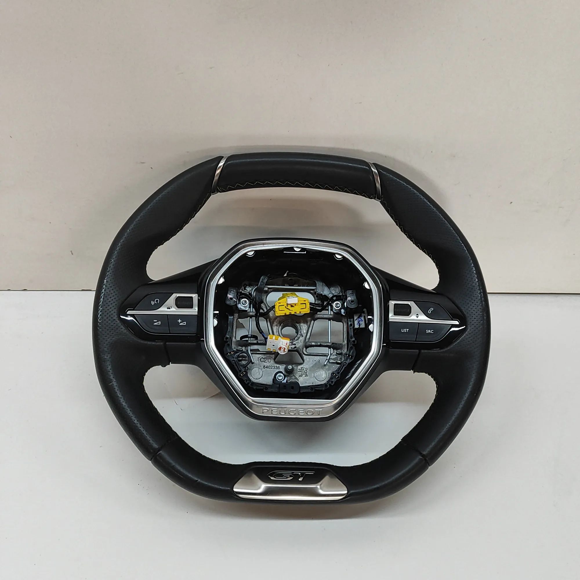 Peugeot 2008 steering wheel Steering Wheel — PEUGEOT 2008 (II) (2019-...) —...