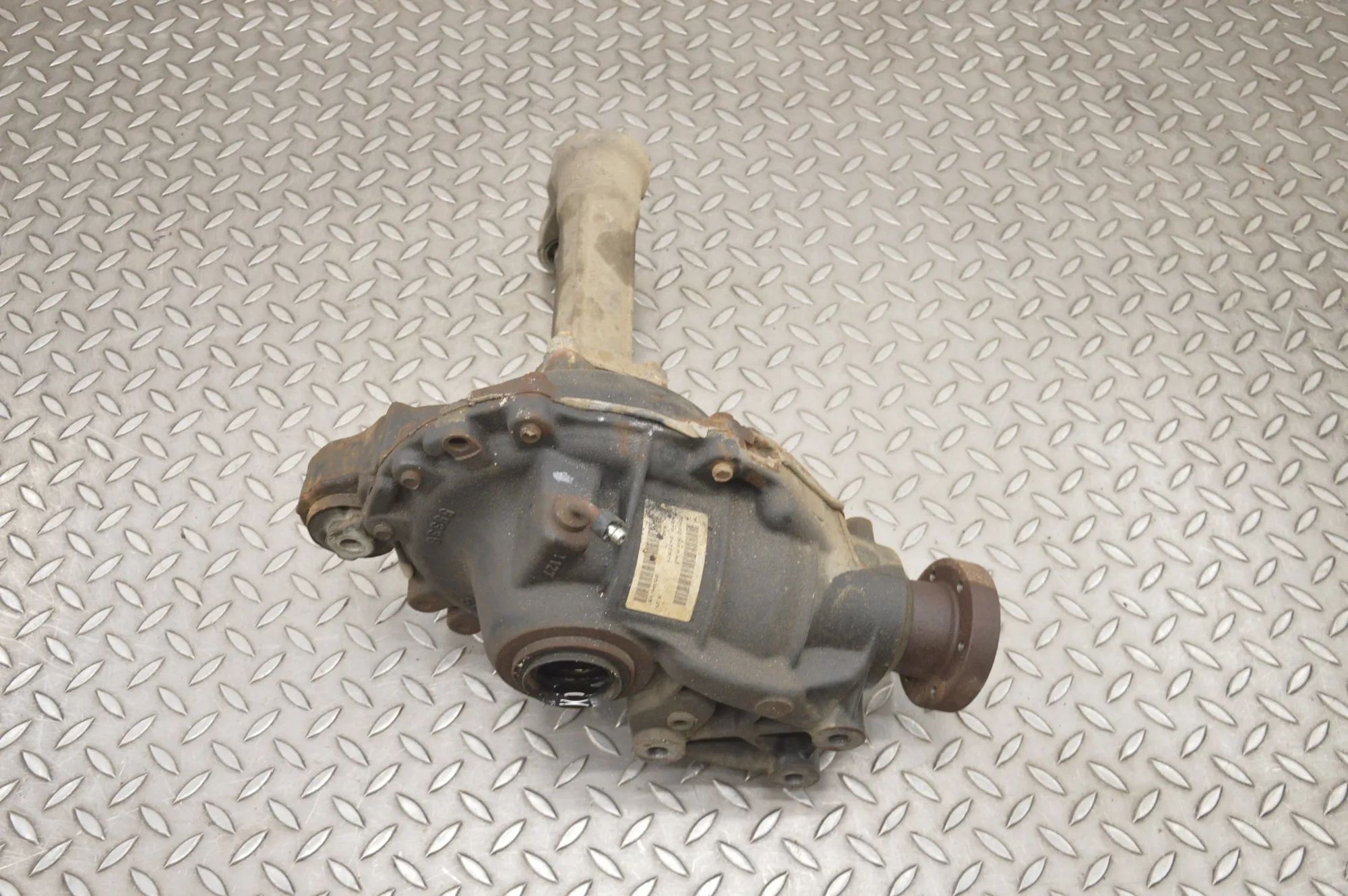 Land Rover Discovery front differential Front differential — LAND ROVER DISCOVERY (IV L...