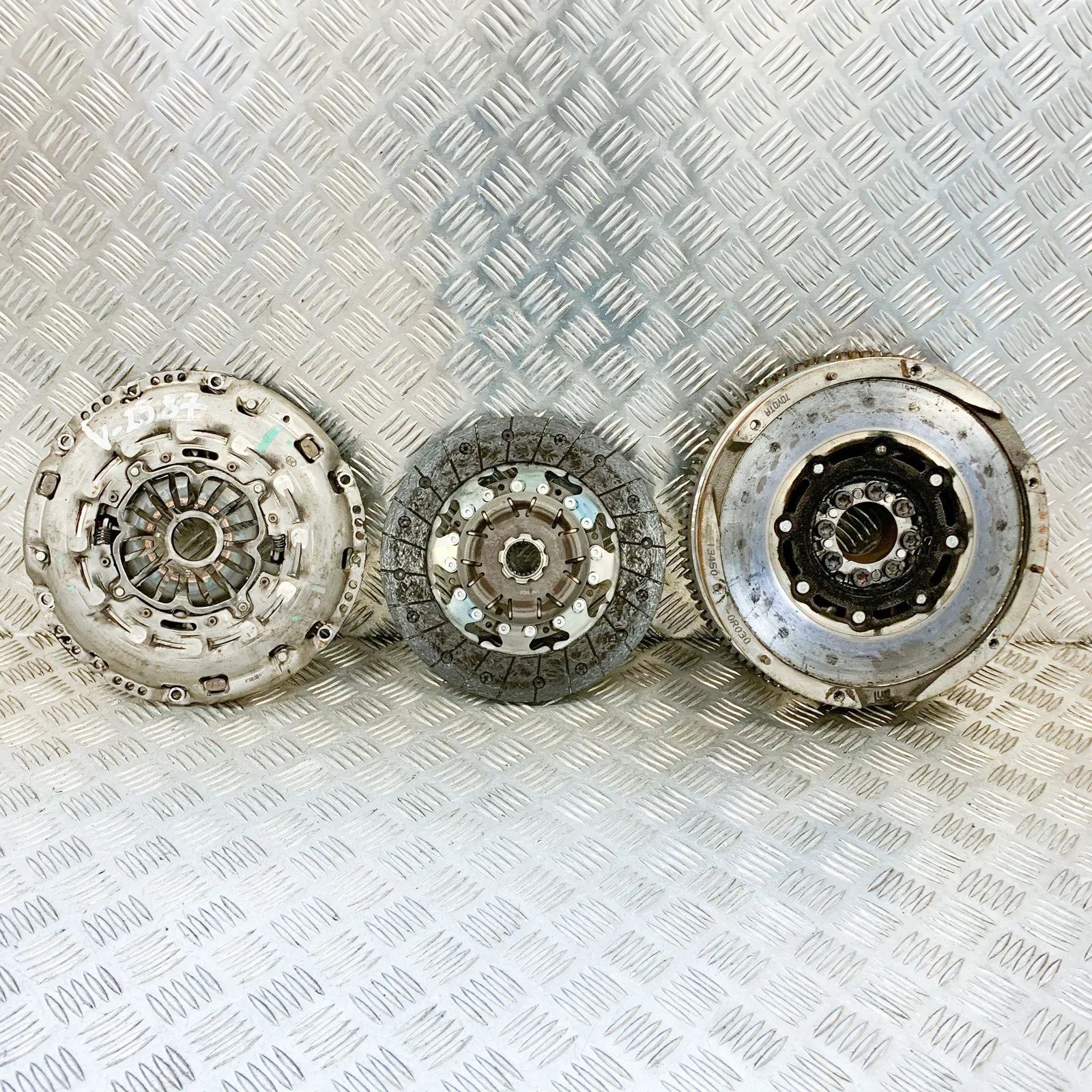 Toyota RAV4 (XA40) siduri komplekt Clutch kit — TOYOTA RAV (4 IV _A4_) (2012-2018)...