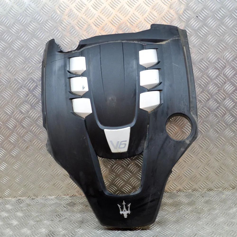 Maserati Ghibli Крышка двигателя (пластик) Engine cover — MASERATI GHIBLI (M157) (2013-......