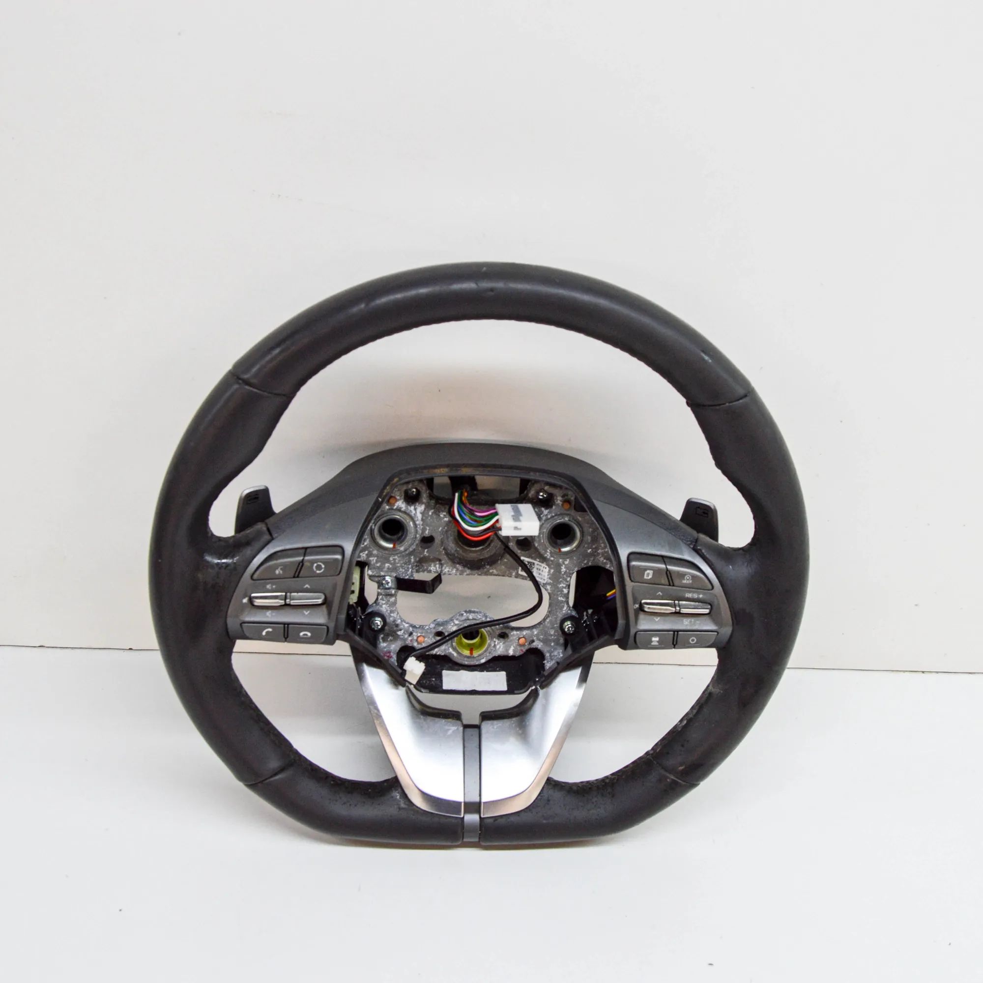 Hyundai Ioniq steering wheel Steering Wheel — HYUNDAI IONIQ (AE) (2016-...) ...