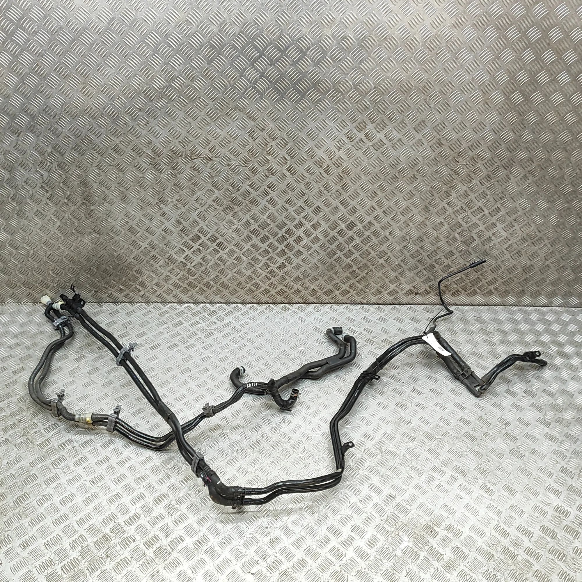 Audi Q5 (GU) Jäähdytysnesteletku Coolant hose — AUDI Q5 (GUB) (2025-...) — 8MA12...