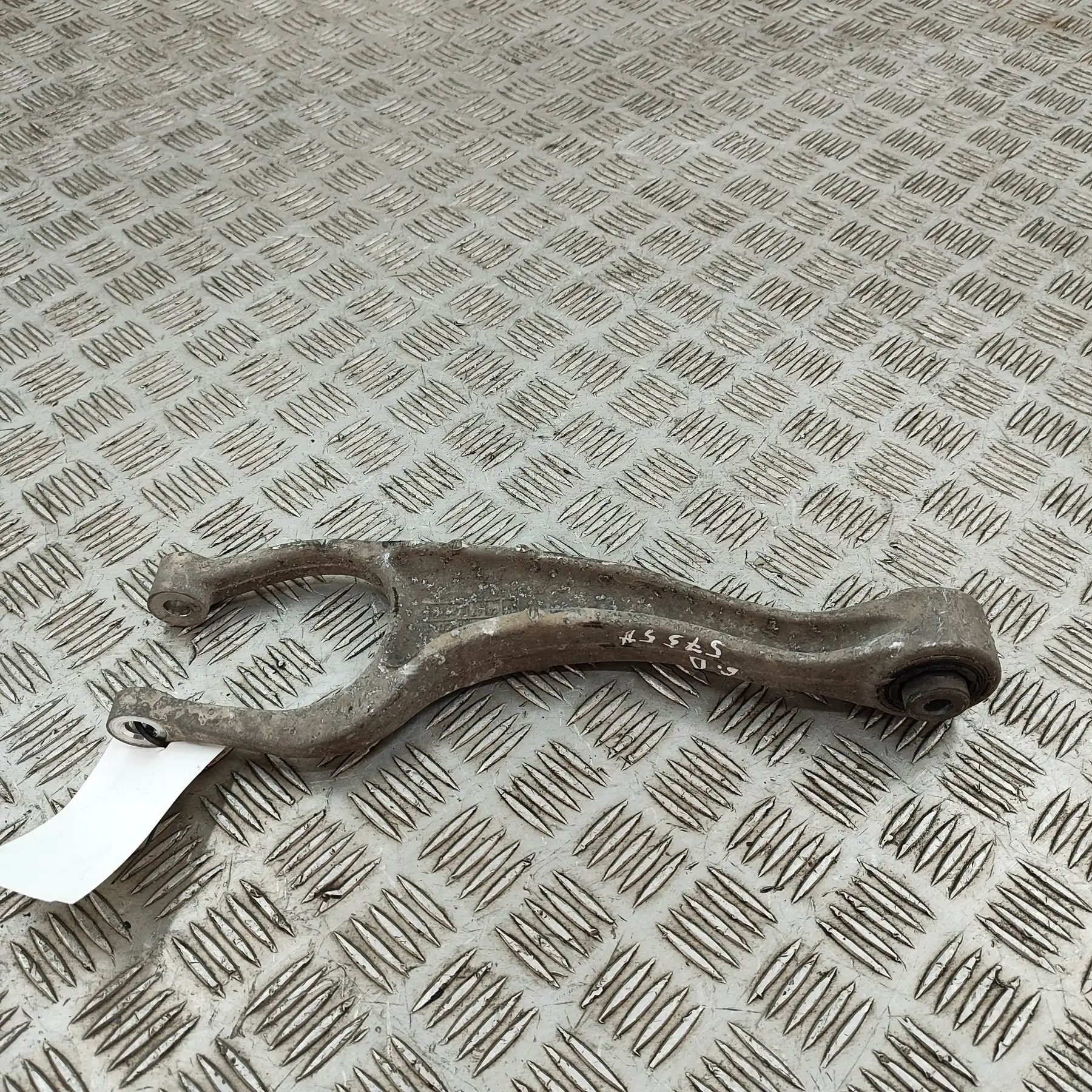 Porsche 911 (991) Control arm — rear right Control arm — rear right — PORSCHE 911 (991) (2...