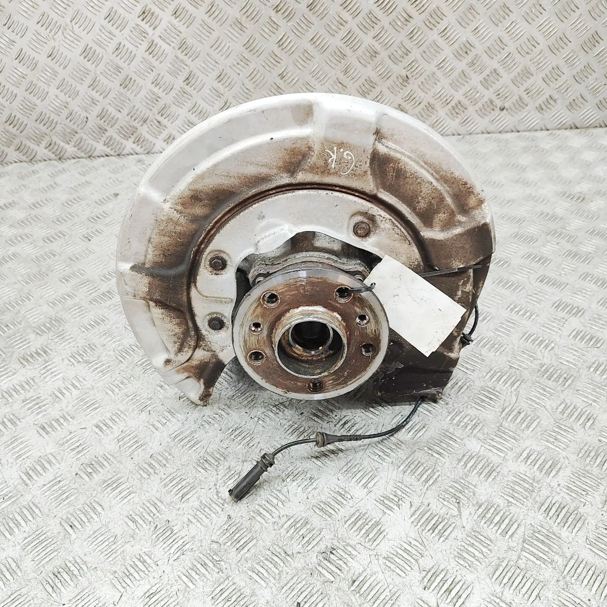 BMW 6 GT (G32) Rear Left Wheel Hub Spindle Rear Left Wheel Hub Spindle — BMW X6G06 (2019-....