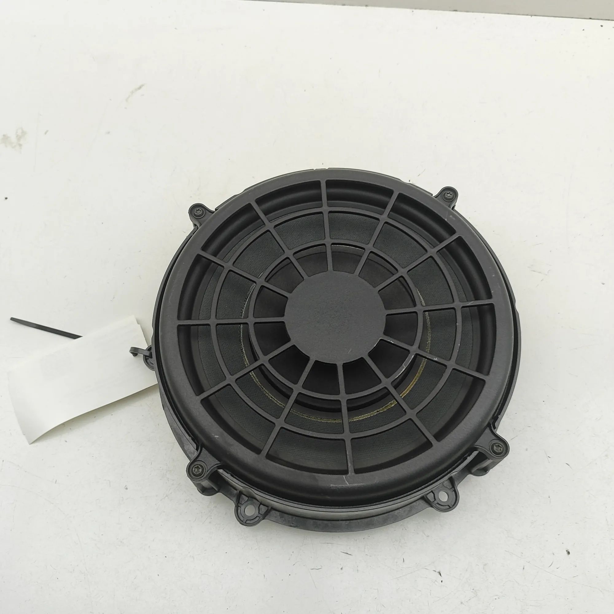 Porsche Macan (XAB) Front Left Door Speaker Front Left Door Speaker — PORSCHE MACAN (XAB) (...