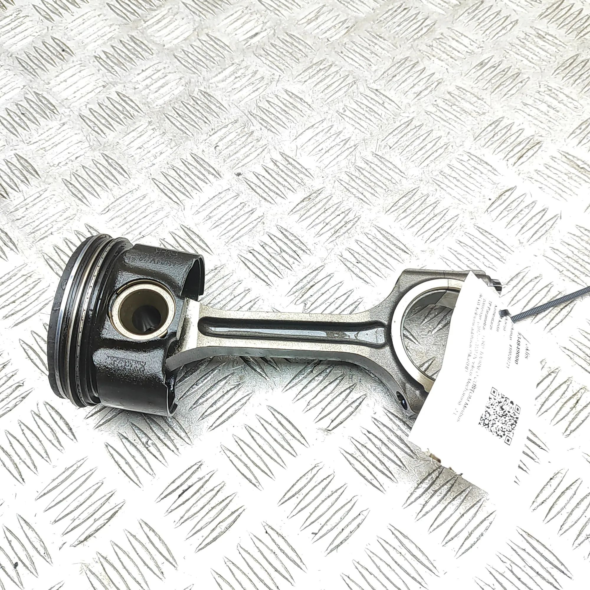 Ford Transit Connect / Tourneo Connect Piston Piston — FORD TOURNEO (CUSTOM Minibus / passeng...