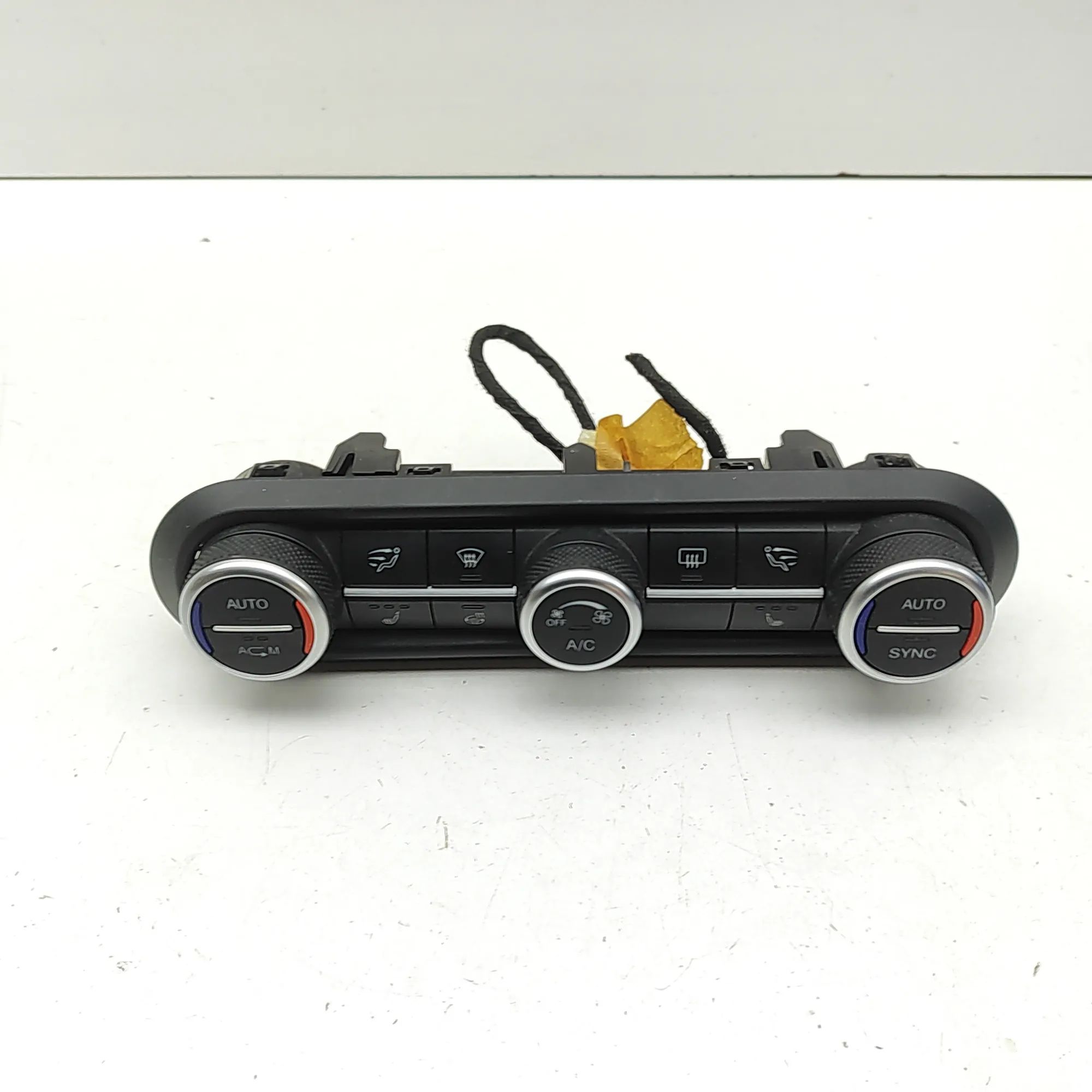 Alfa-Romeo Stelvio Climate control unit Climate control unit — ALFA ROMEO STELVIO (949_...