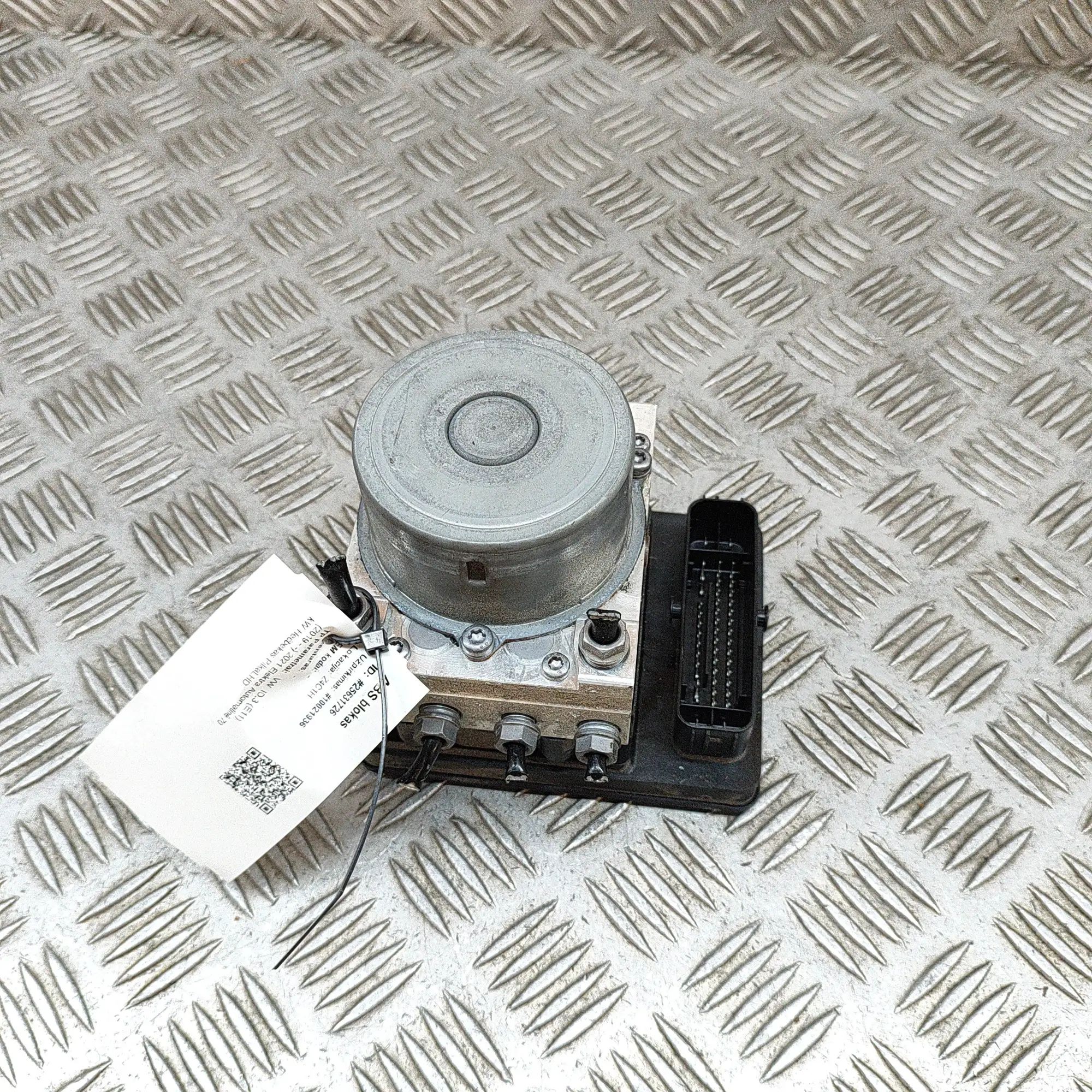 Volkswagen ID.3 ABS pump ABS Pump — VW ID.3 (E11) (2019-...) — 1EA614517...