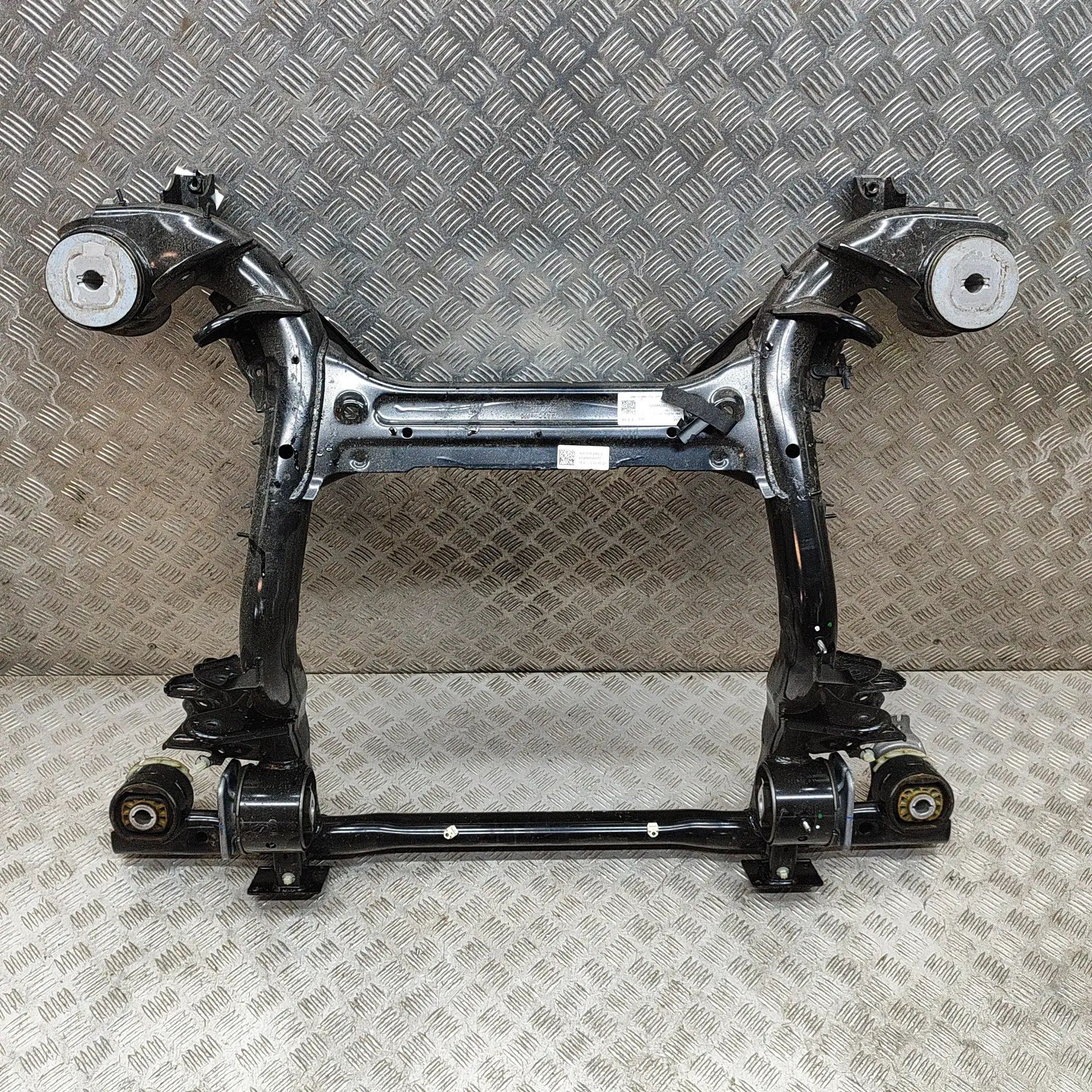 Rear subframe Brand/Model: CUPRA BORN
Year: 2023
Gearbox: Aut...