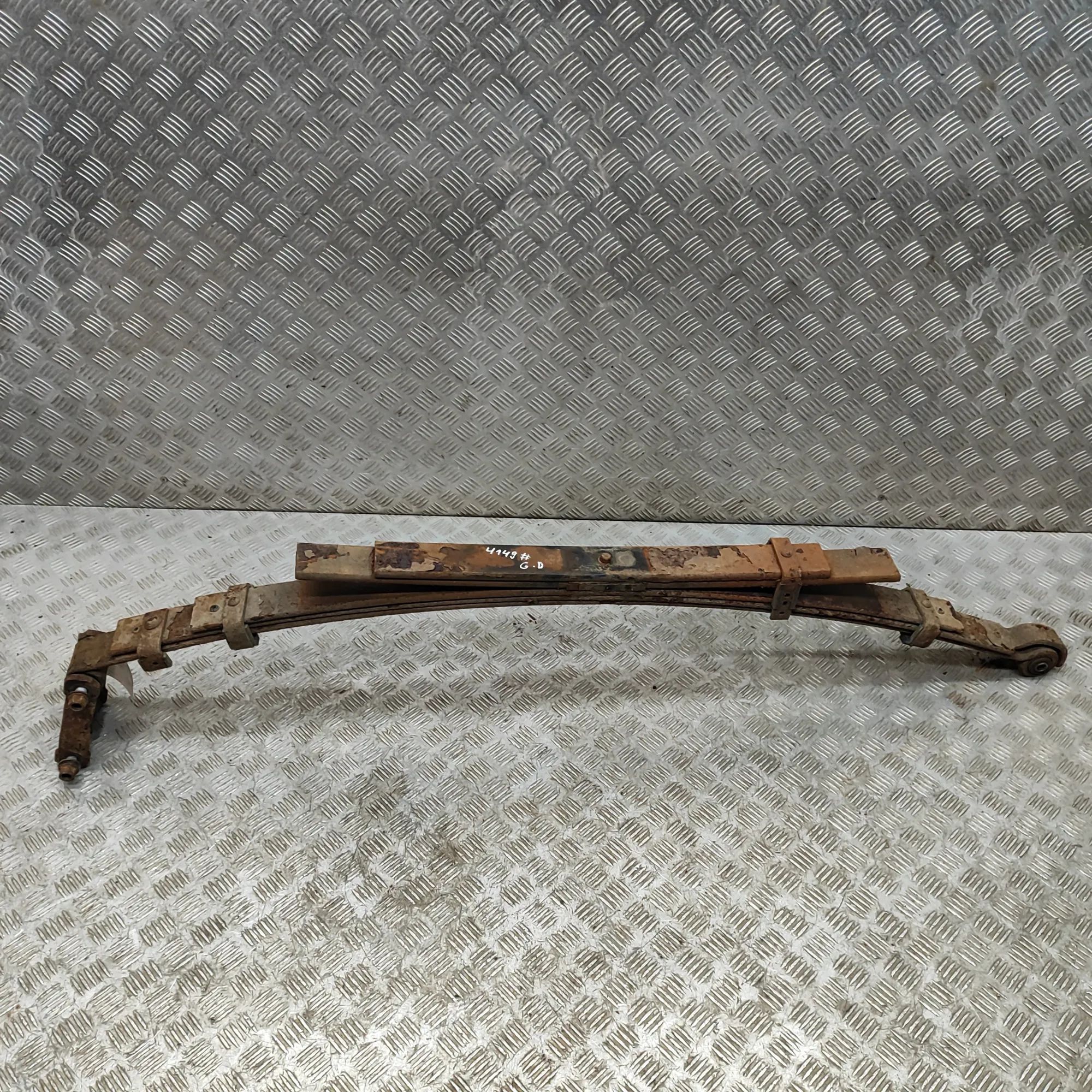 Toyota Hilux Rear Right Leaf Spring Rear Right Leaf Spring — TOYOTA HILUX (VIII Pic...
