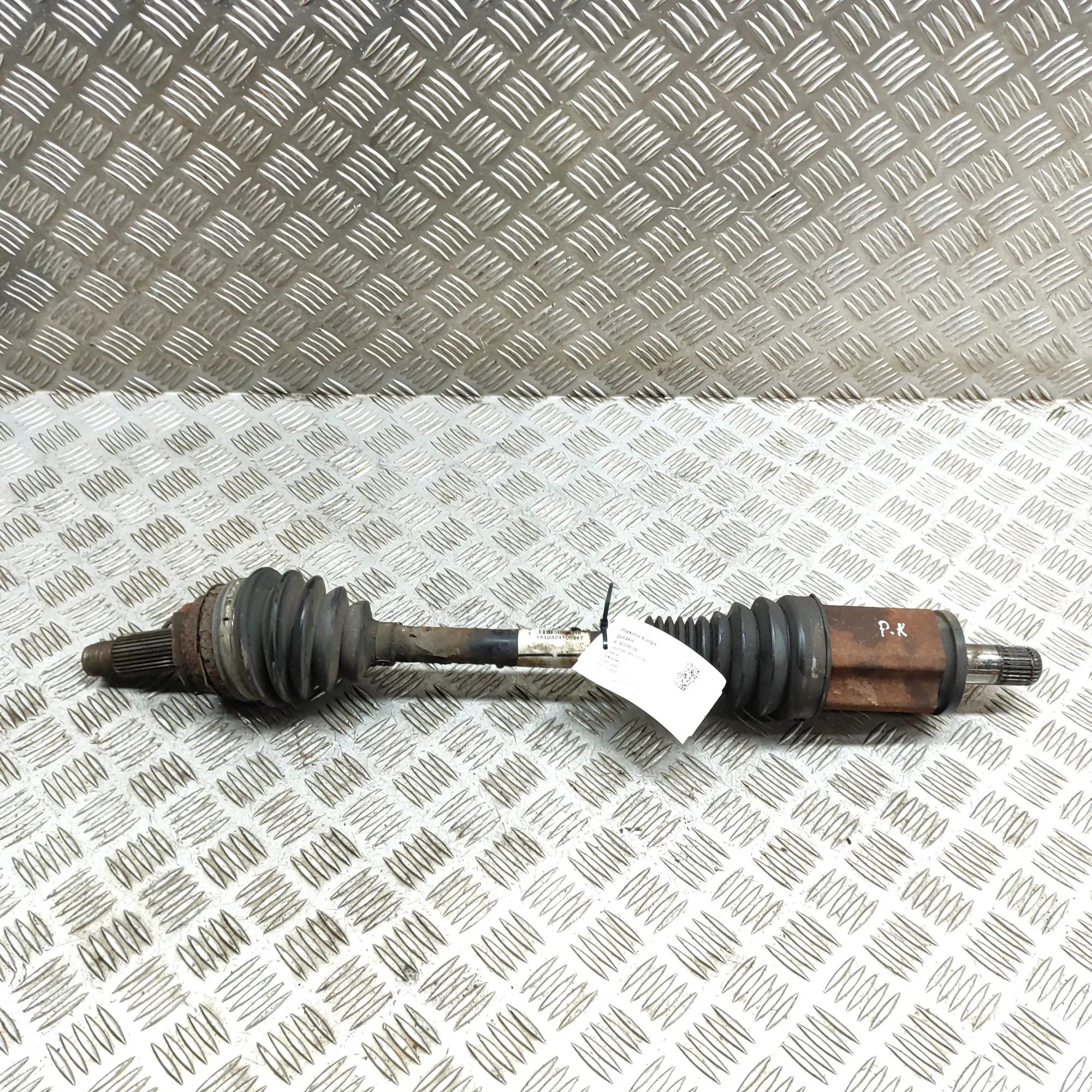 BMW X5 (E70) Front Left Driveshaft Front Left Driveshaft — BMW X5 (E70) (2006-2013...