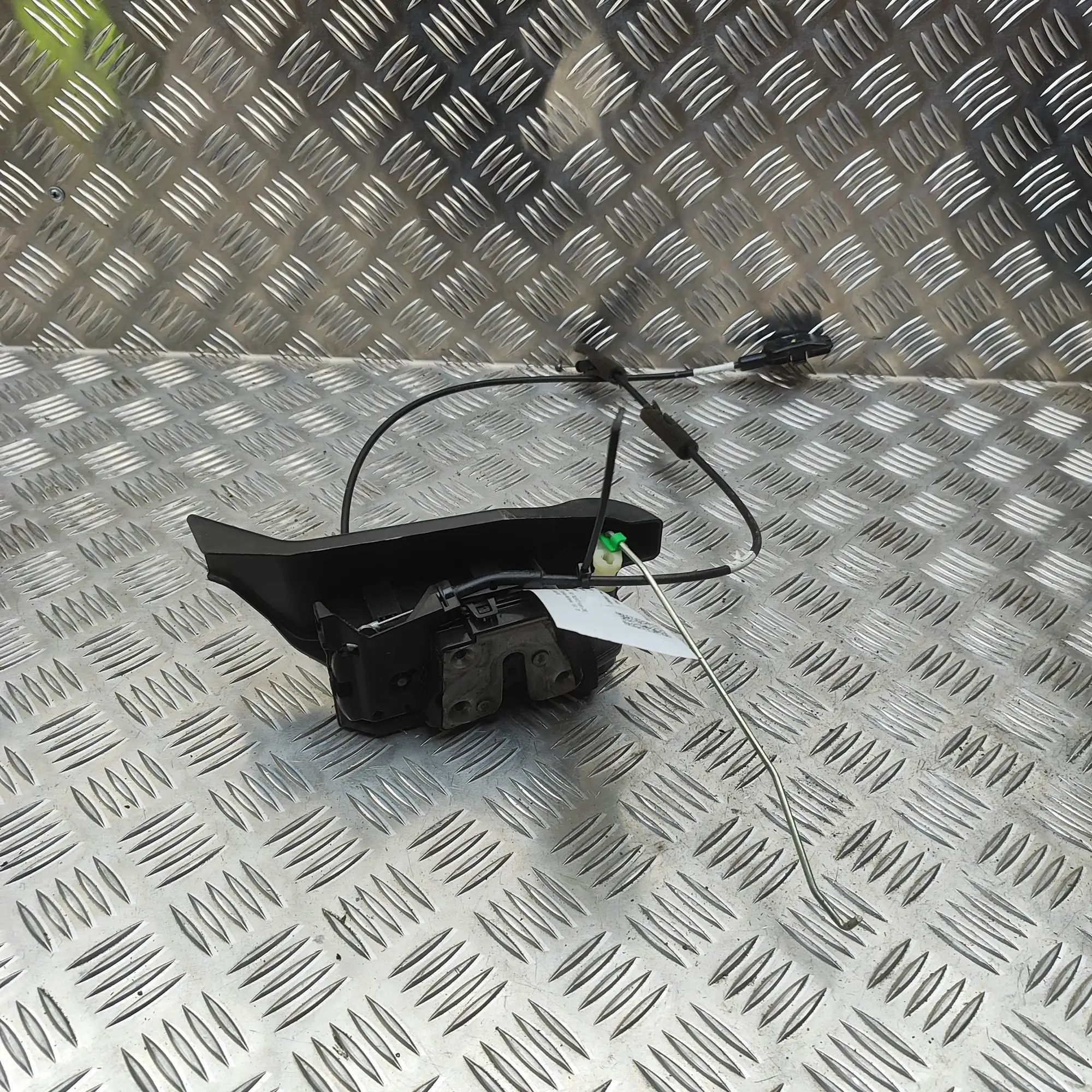 Fiat Talento Door lock — front left Door lock — front left — FIAT TALENTO (Van 296_...