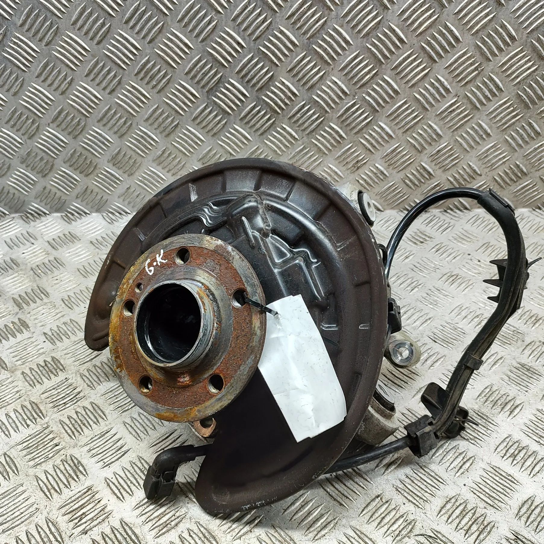 Mercedes-Benz GLA (X156) Rear Left Wheel Hub Spindle Rear Left Wheel Hub Spindle — MERCEDES BENZ GLA...