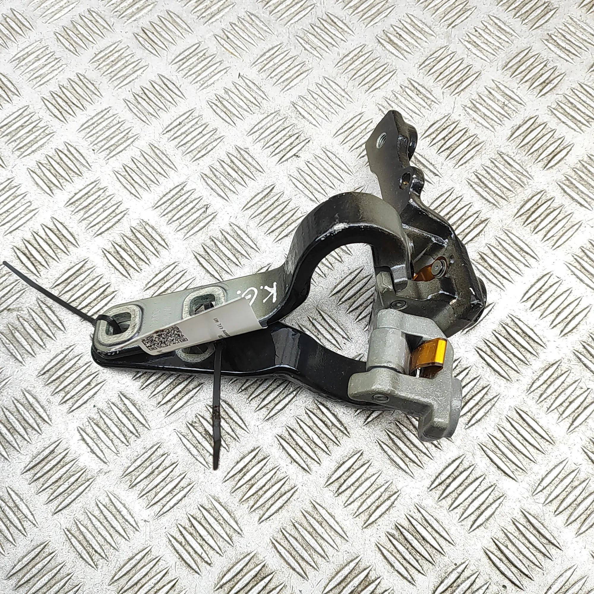 BMW 6 GT (G32) Tailgate hinge set Tailgate hinge set — BMW X6G06 (2019-...) — 743...