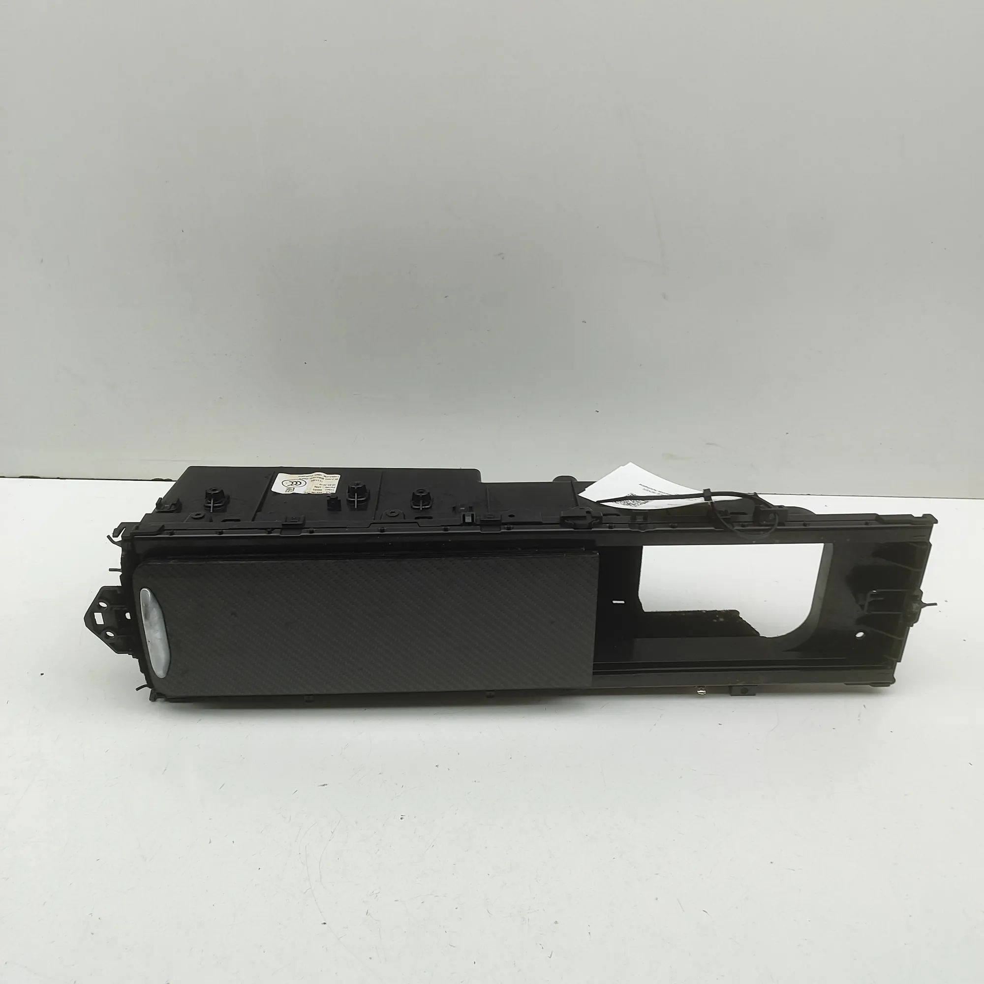 Land Rover Range Rover Sport (L494) Topsihoidja Cup holder — LAND ROVER RANGE ROVER SPORT (II L...