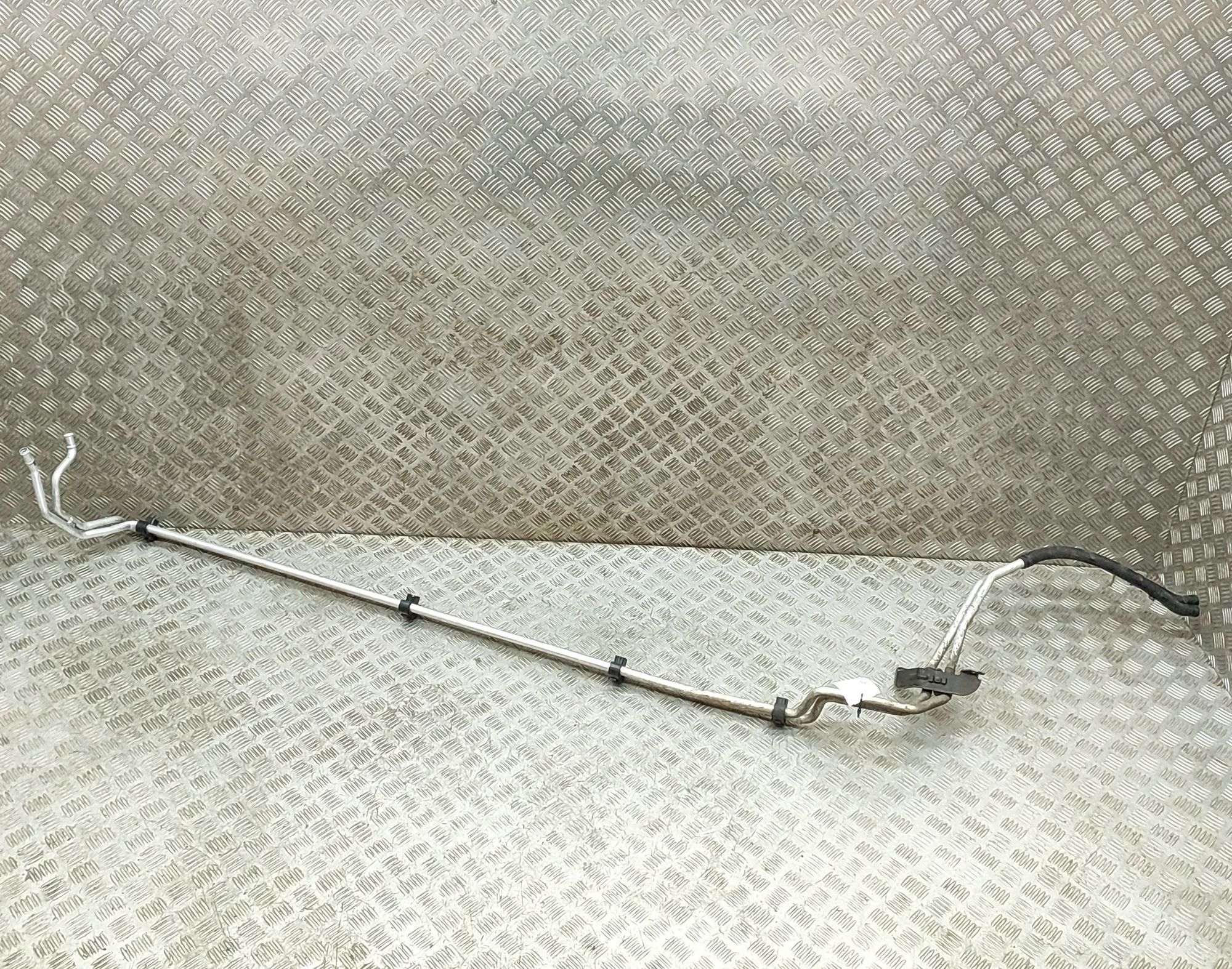 Volkswagen Multivan (T7) Jahutuslõdviku kolmik Coolant hose — VW MULTIVAN (T7 STM, STN) (2021-...