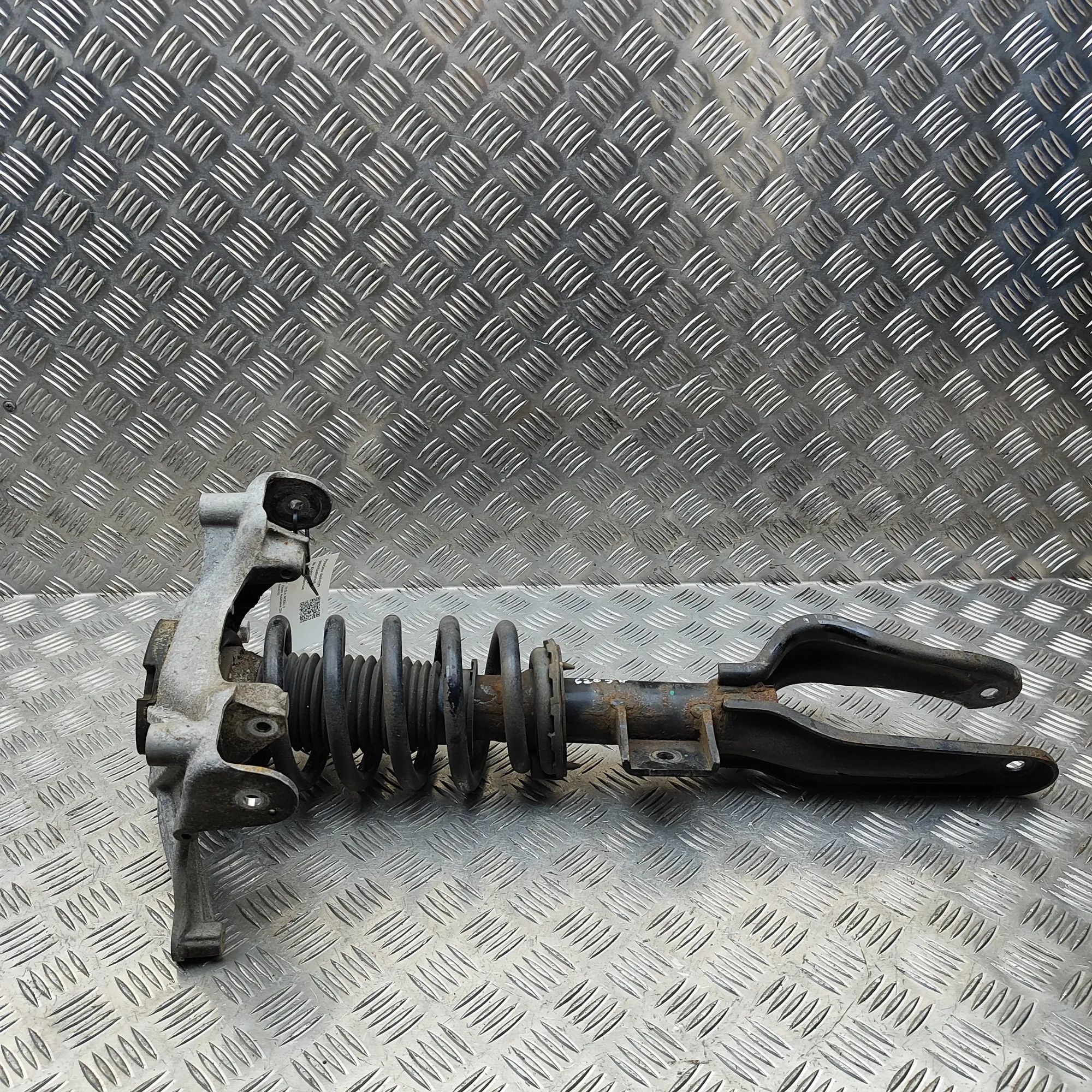 Tesla Model 3 Shock absorber — front right Shock absorber — front right — TESLA MODEL 3 (2...