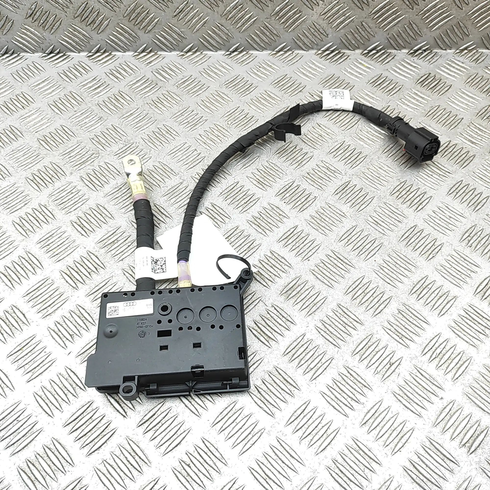 Audi Q5 (GU) Fuse Box Module Fuse Box Module — AUDI Q5 (GUB) (2025-...) — 8B...