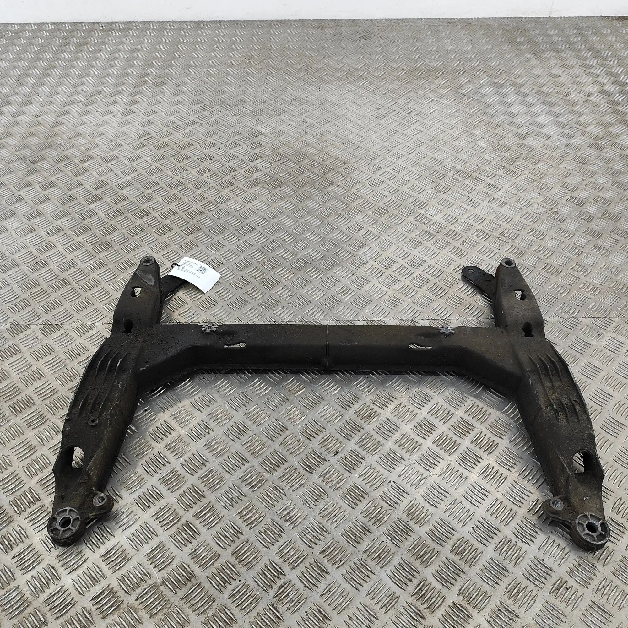 Porsche 911 (996) Front subframe Front subframe — PORSCHE 911 (996) (1997-2005) ...