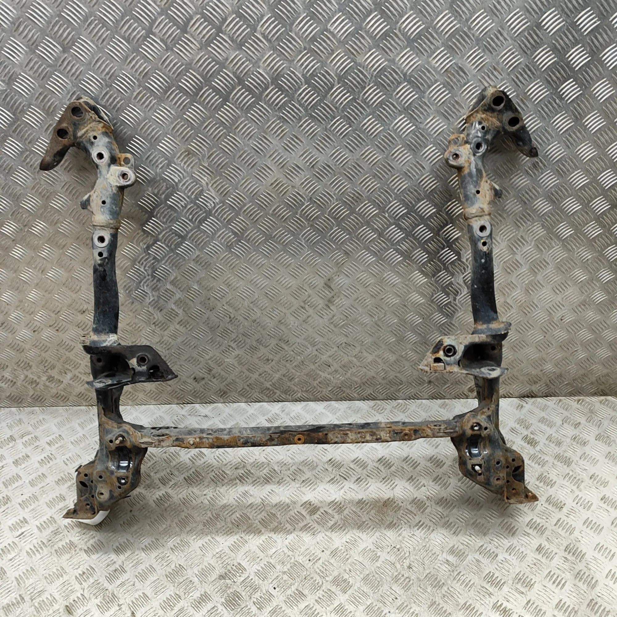 Audi A6 (C7) Front subframe Front subframe — AUDI A6 (4G2, C7, 4GC) (2010-2...