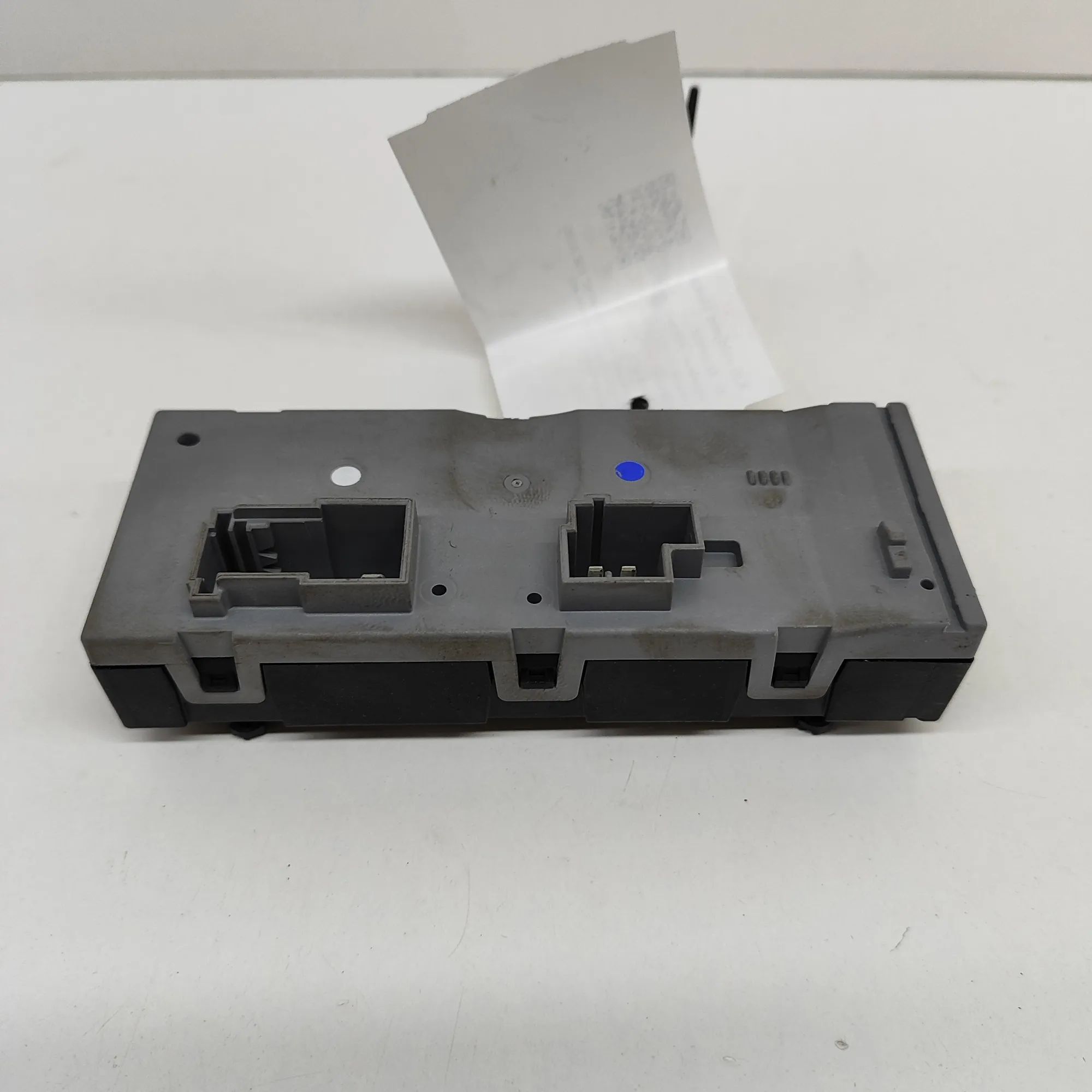 Mercedes-Benz EQE (V295 / X294) Tailgate Bootlid Control Unit Tailgate Bootlid Control Unit — MERCEDES BENZ E...