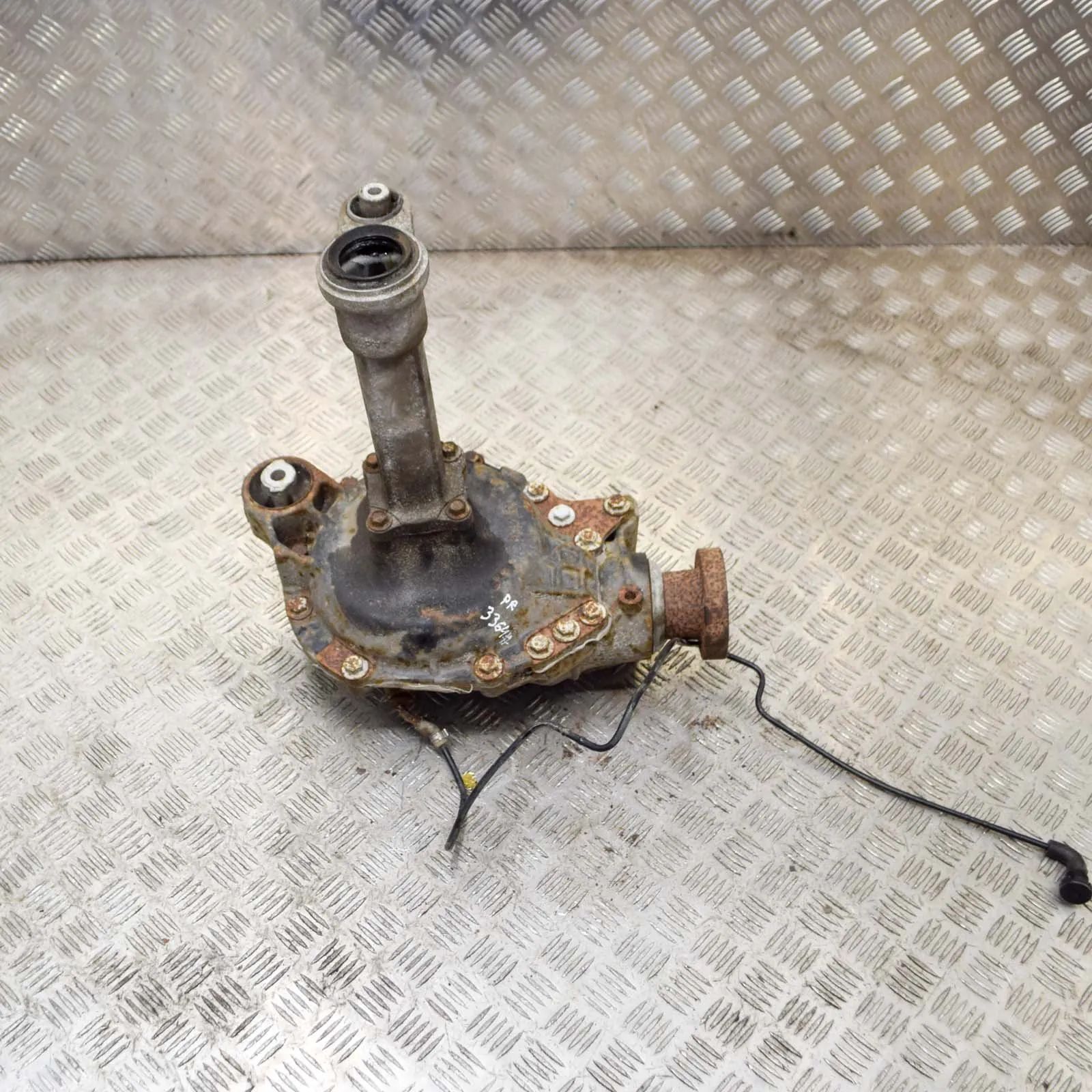 Land Rover Discovery esidiferentsiaal Front differential — LAND ROVER DISCOVERY (IV L...