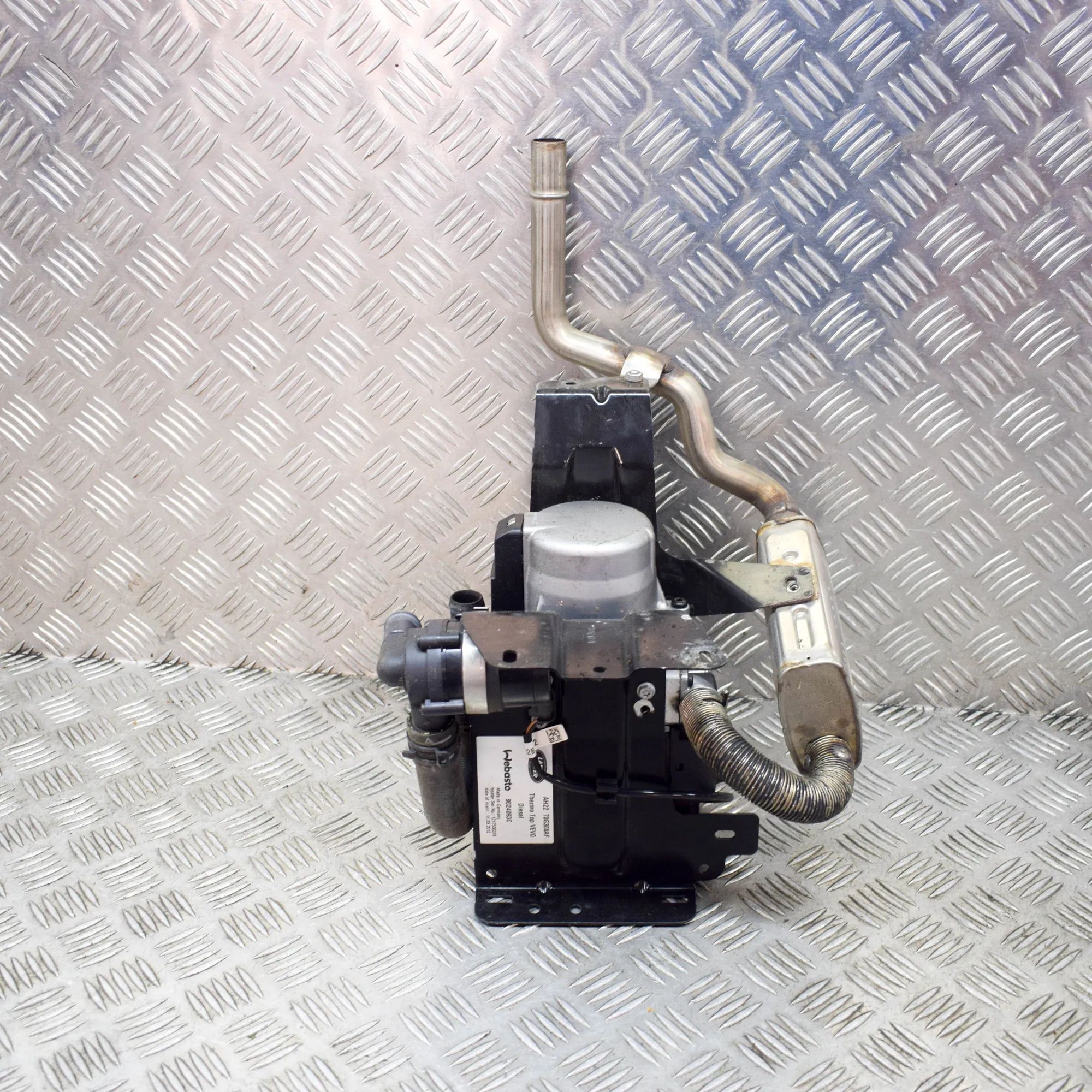 Land Rover Range Rover Sport Webasto Auxiliary Heater Webasto Auxiliary Heater — LAND ROVER RANGE ROV...