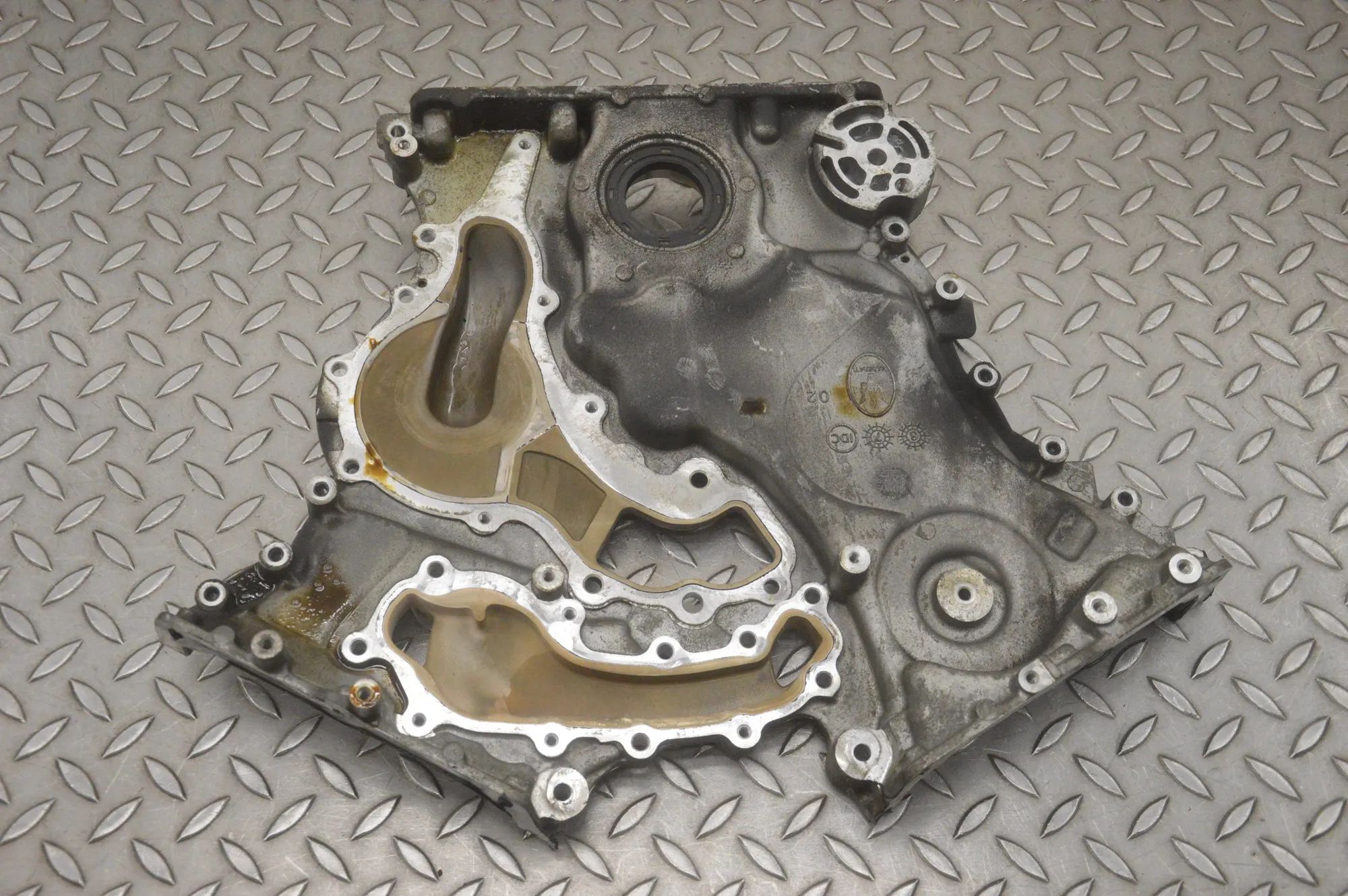 Maserati Ghibli Timing chain cover Timing chain cover — MASERATI GHIBLI (M157) (20...