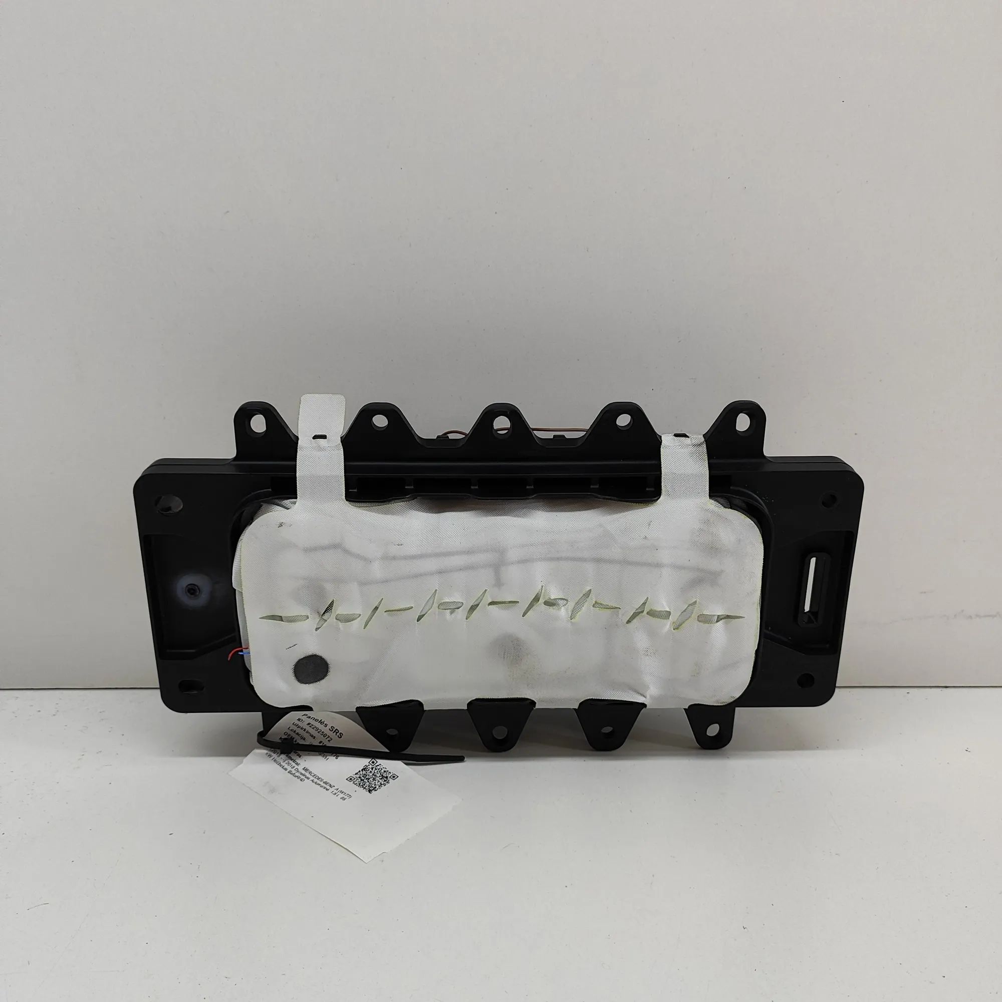Mercedes-Benz A (W176) Dashboard Safety Bag SRS Dashboard Safety Bag SRS — MERCEDES BENZ A-CLAS...