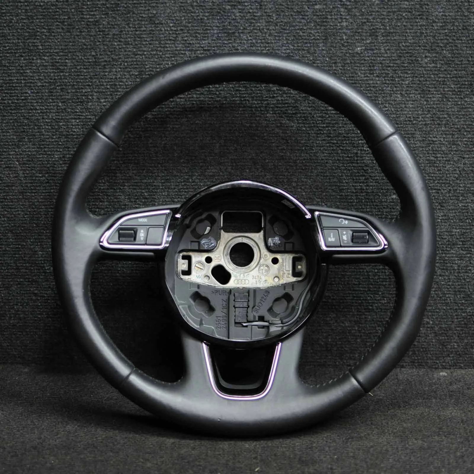 Audi Q5 (8R) steering wheel Steering Wheel — AUDI Q5 (8R) (2008-2017)

Gene...