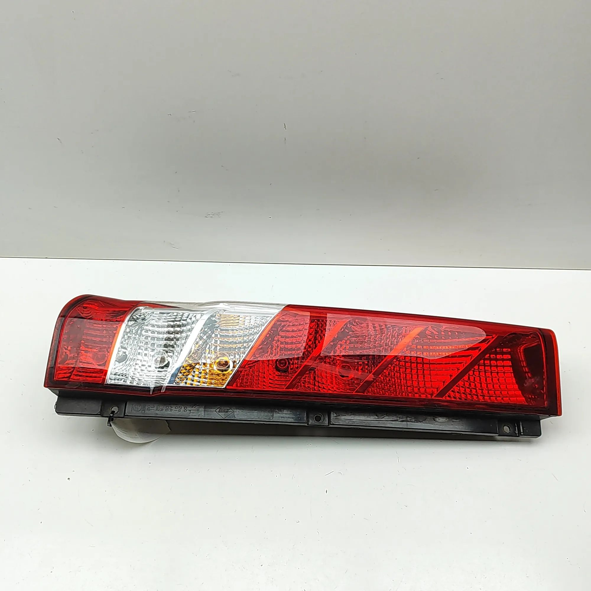 Iveco Daily Rear Left Tail Light Rear Left Tail Light — IVECO DAILY (VI Van) (20...