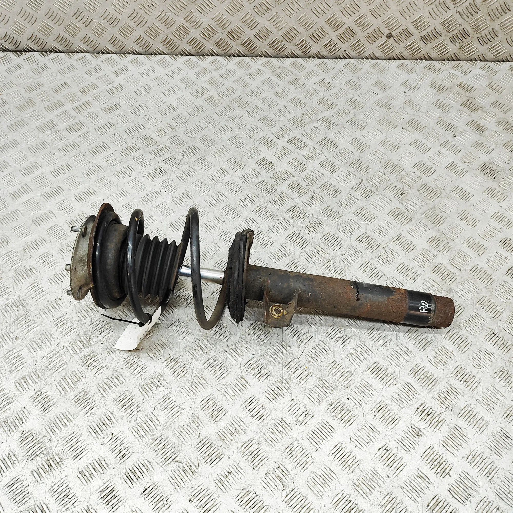 BMW Z4 (E85 / E86) Shock absorber — front right Shock absorber — front right — BMW Z4 (Roadster...