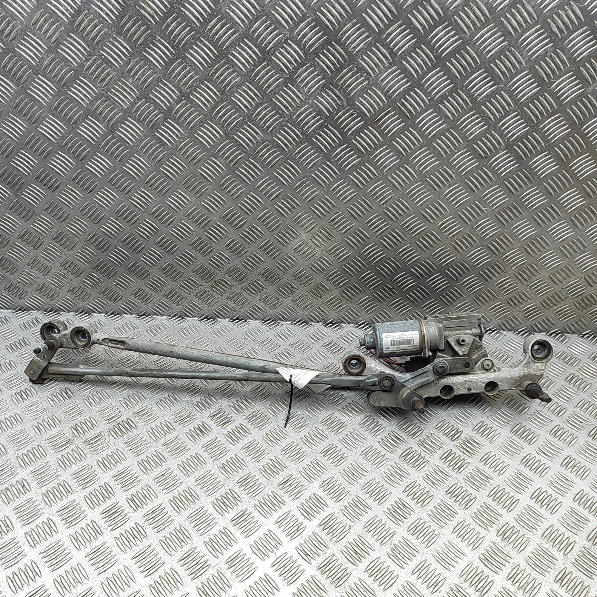 Audi Q7 (4L) Front Windshield Wiper Mechanism Front Windshield Wiper Mechanism — AUDI Q7 (4L)...