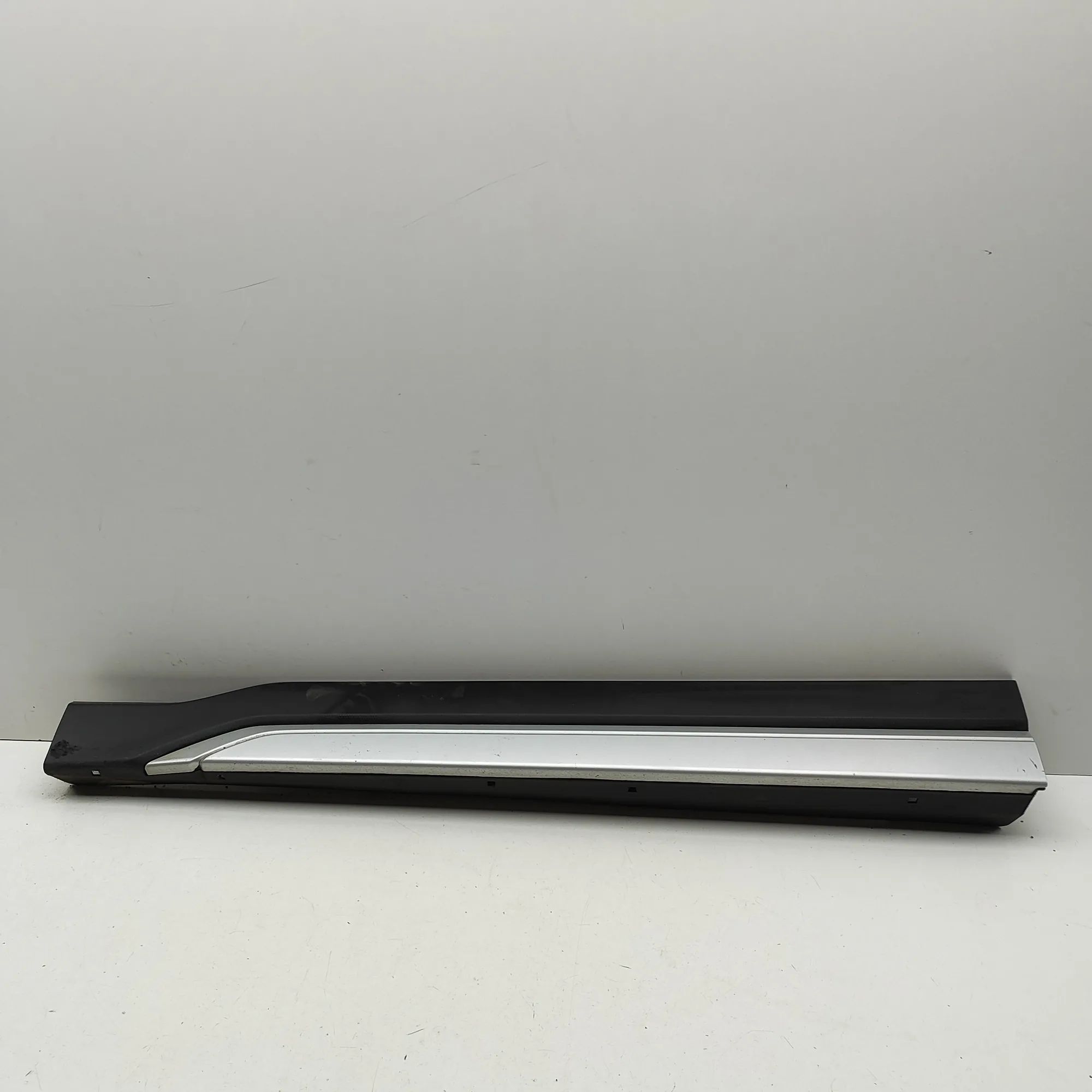 Subaru Forester Front Left Door Lower Molding Front Left Door Lower Molding — SUBARU FORESTER...