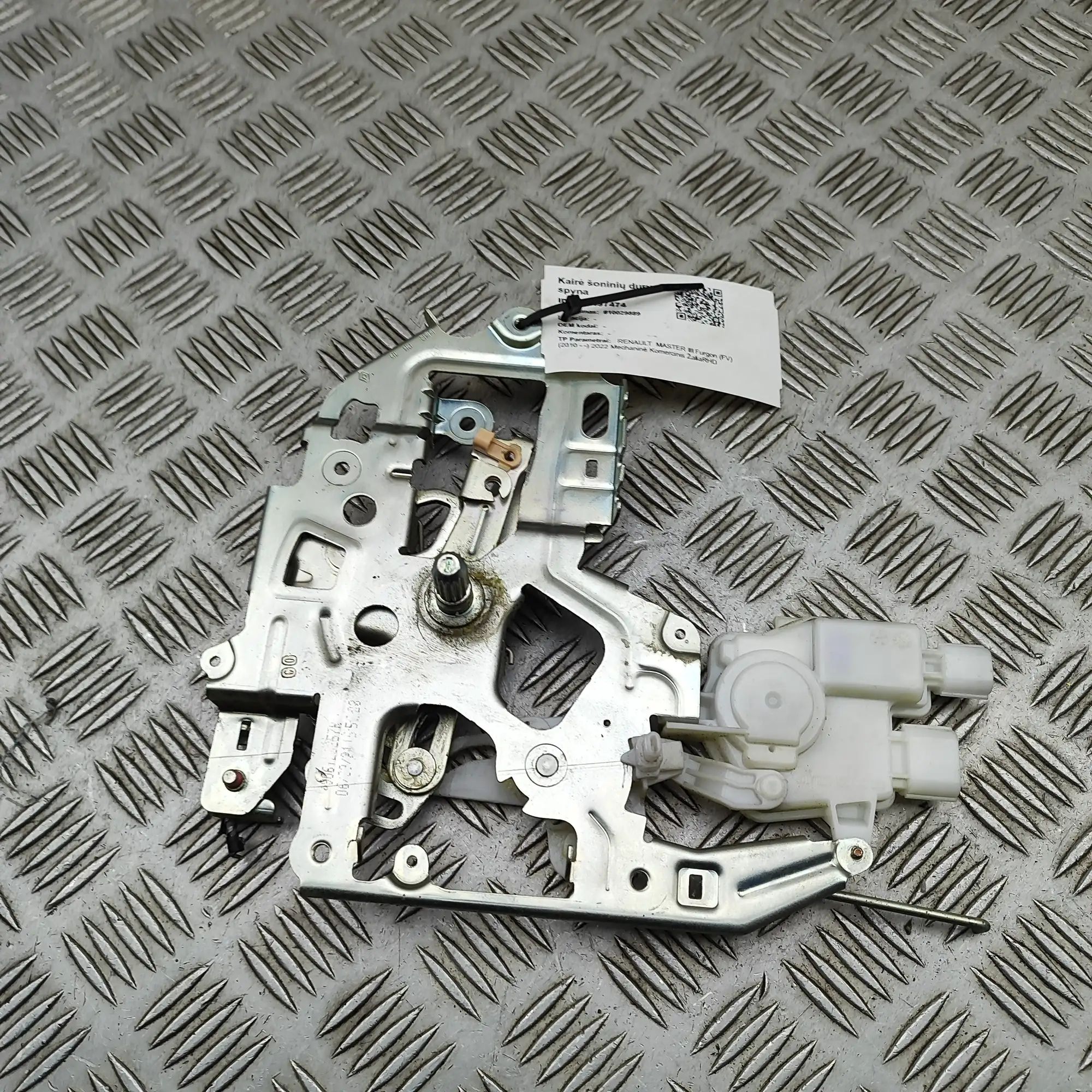 Renault Master Door lock — rear right Door lock — rear right — RENAULT MASTER (III Va...