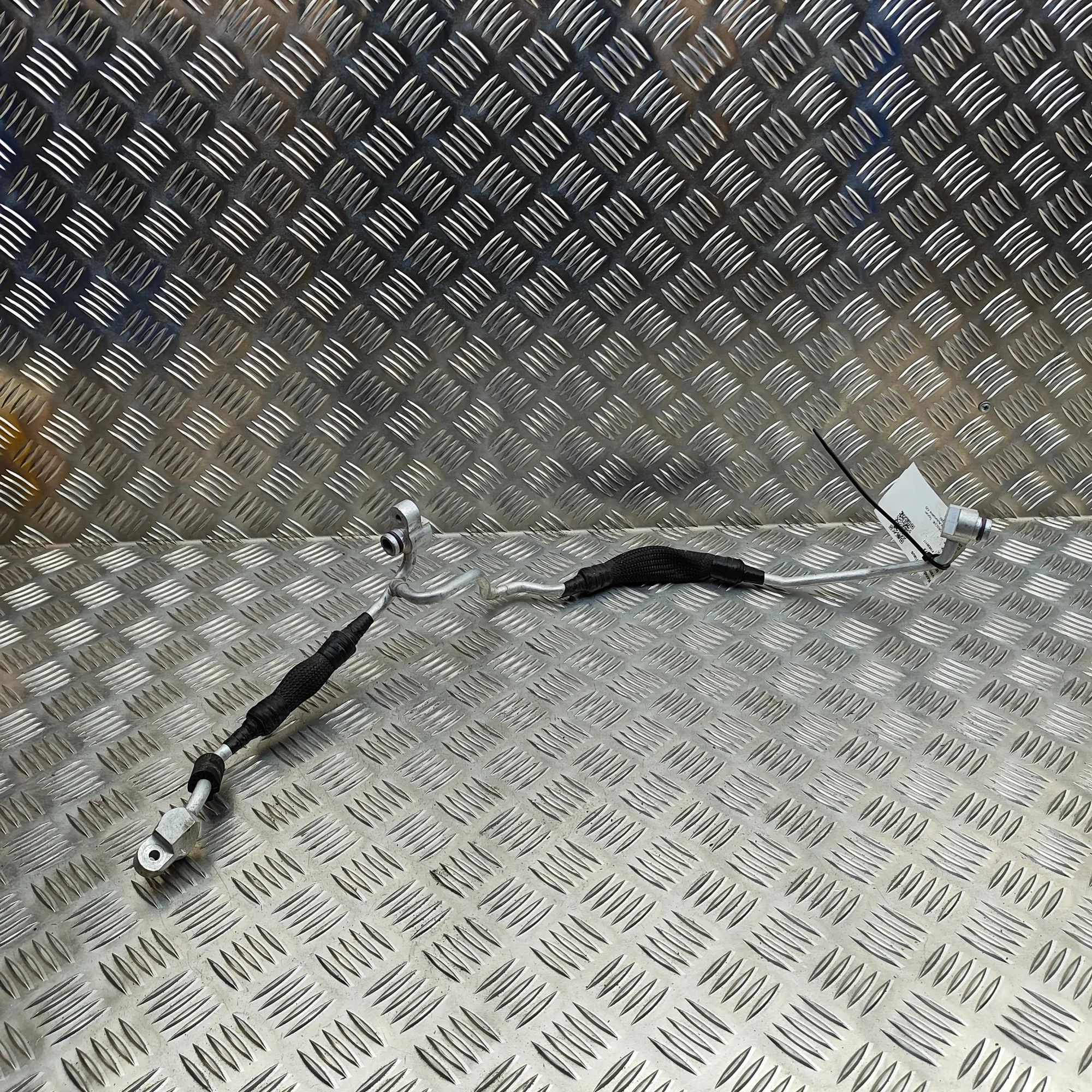 Porsche Taycan A/C Air Con Hose Pipe A/C Air Con Hose Pipe — PORSCHE TAYCAN (2019-.....