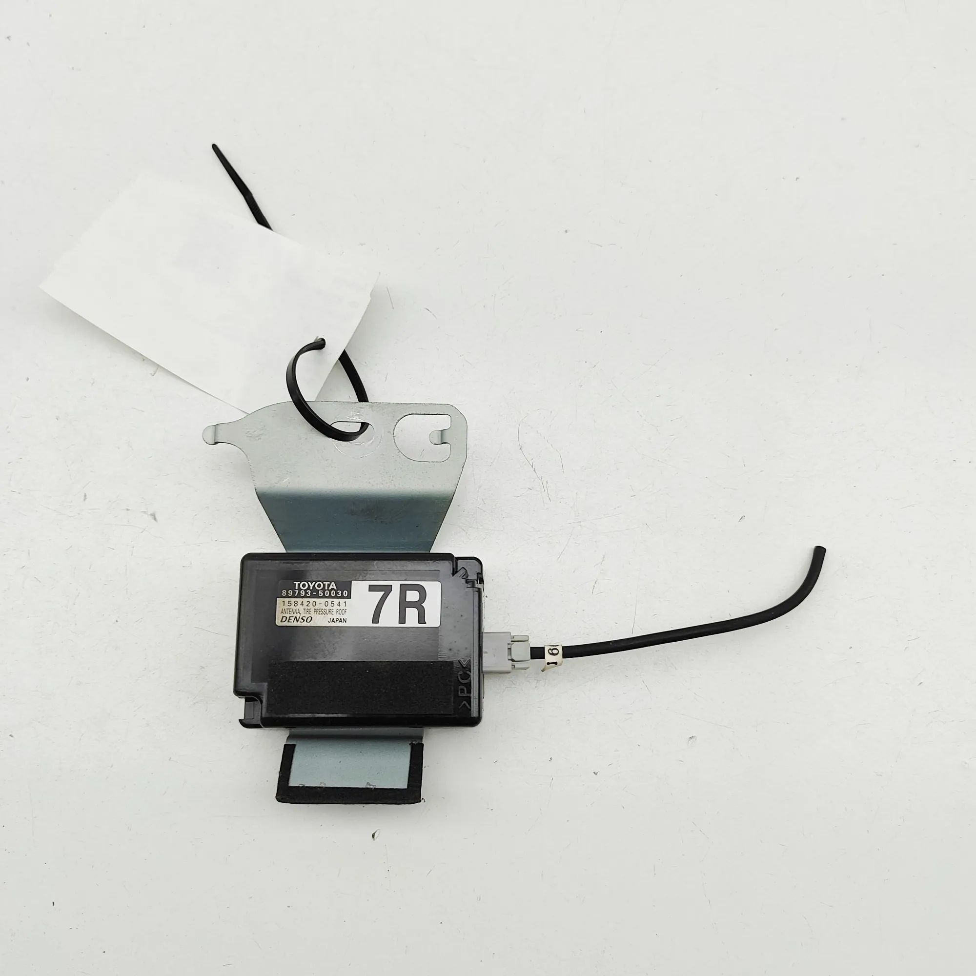Lexus LS Tyre Pressure Sensor Tyre Pressure Sensor — LEXUS LS (_F4_) (2006-.....