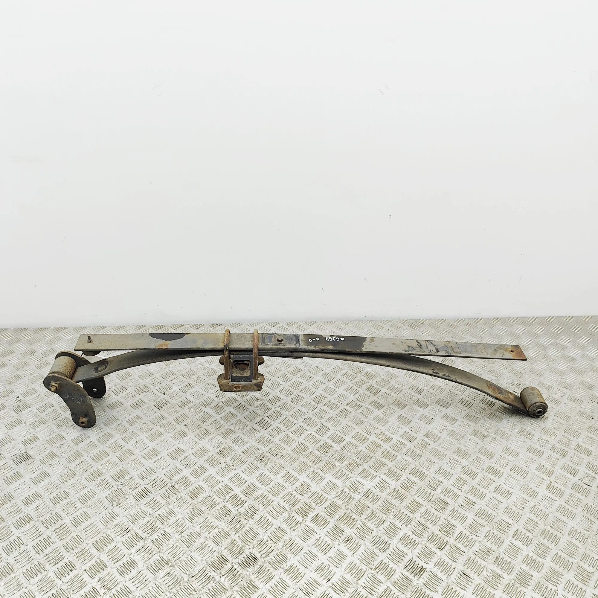 Volkswagen Caddy (2K) Rear Right Leaf Spring Rear Right Leaf Spring — VW CADDY (IV Van SAA, ...