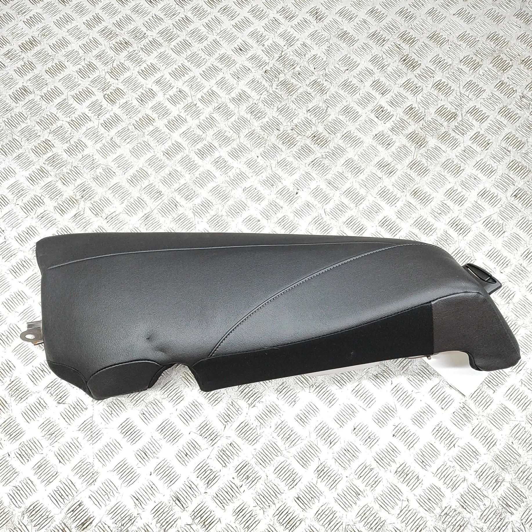 Toyota Camry Rear Right Seat Trim Rear Right Seat Trim — TOYOTA CAMRY (_V7_) (201...