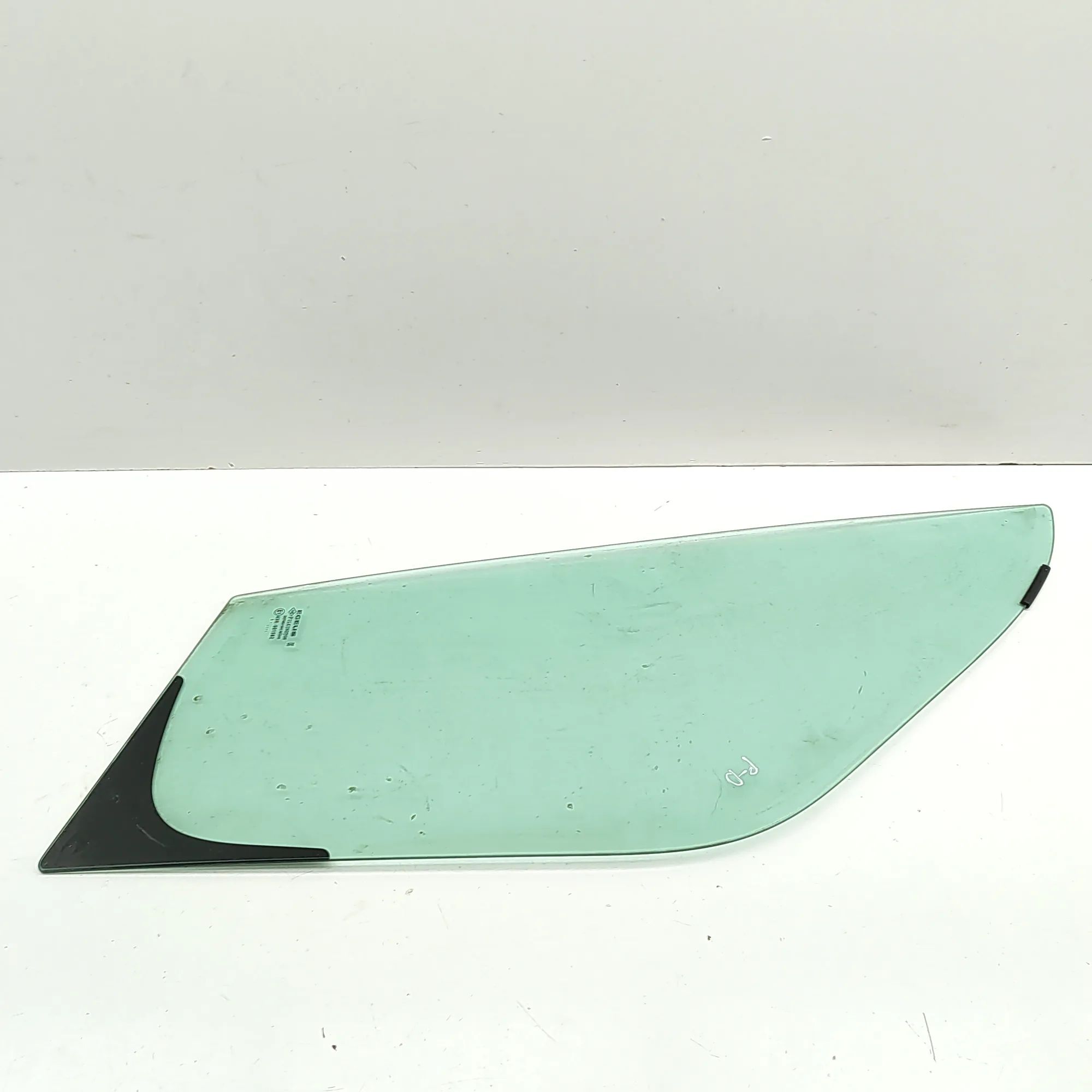 Nissan NV400 / Interstar Door quarter window — front right Door quarter window — front right — NISSAN NV40...