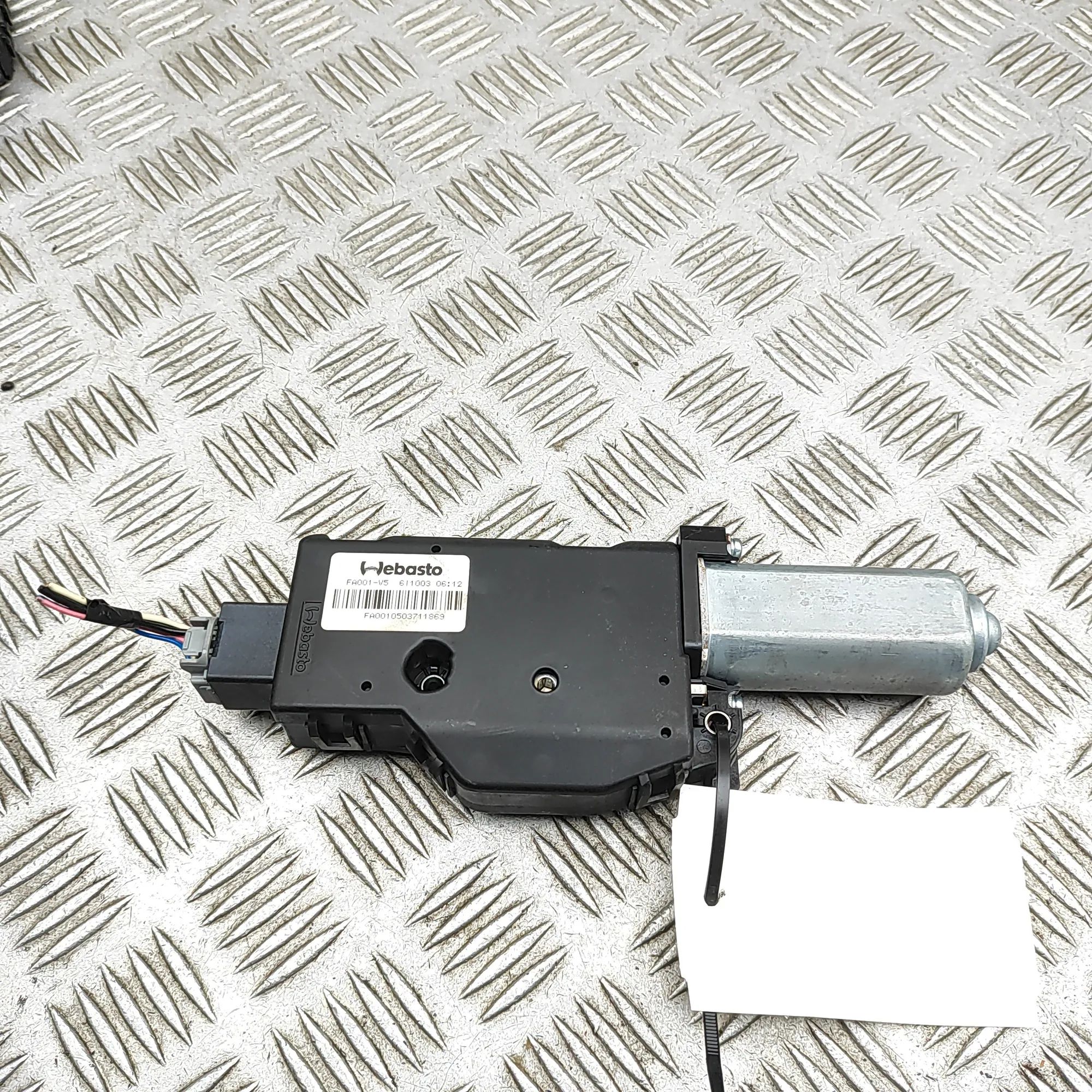 Subaru Forester Sunroof Motor Sunroof Motor — SUBARU FORESTER (SJ) (2012-...)...