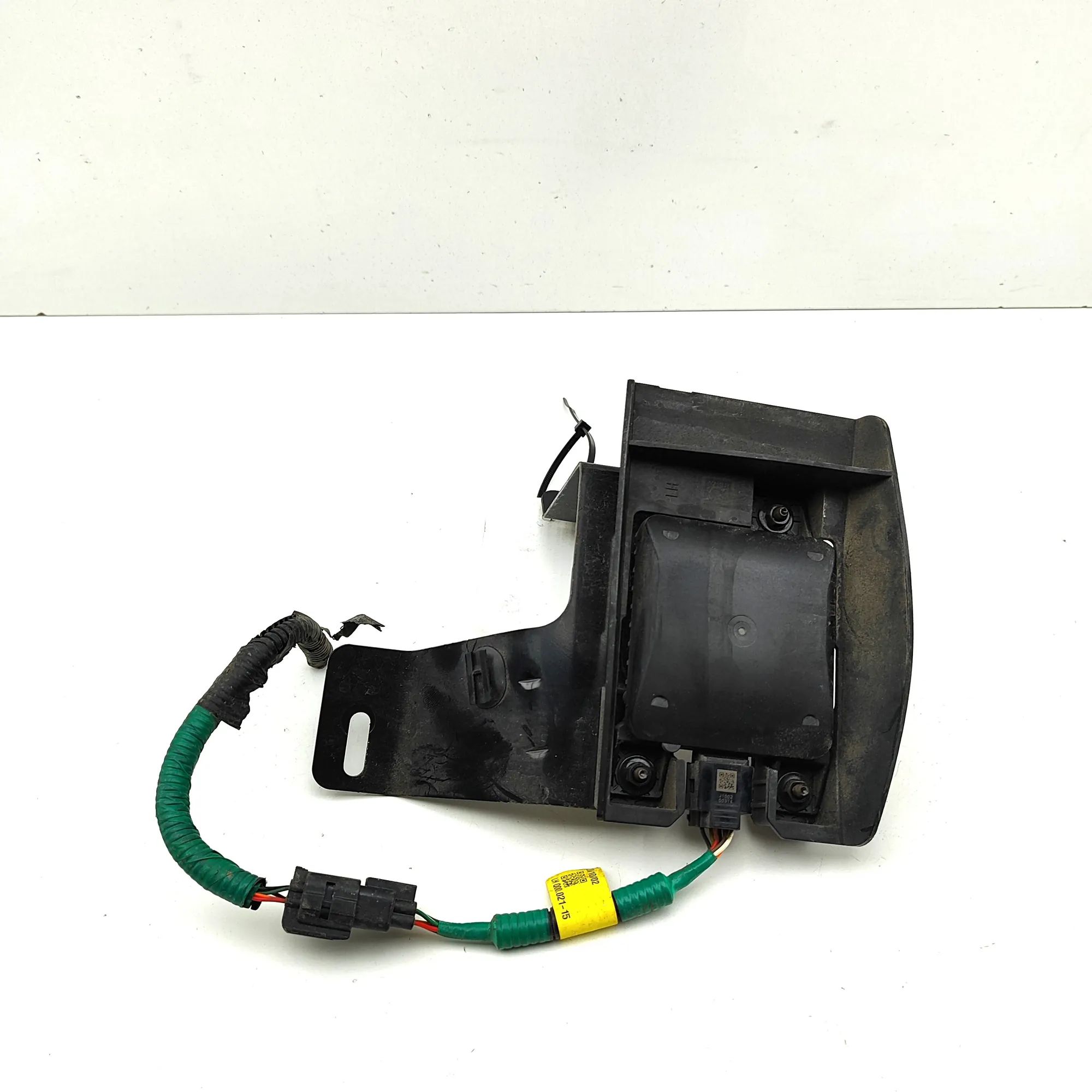 Hyundai Kona Blind Spot Control Module Blind Spot Control Module — HYUNDAI KONA (2017-...