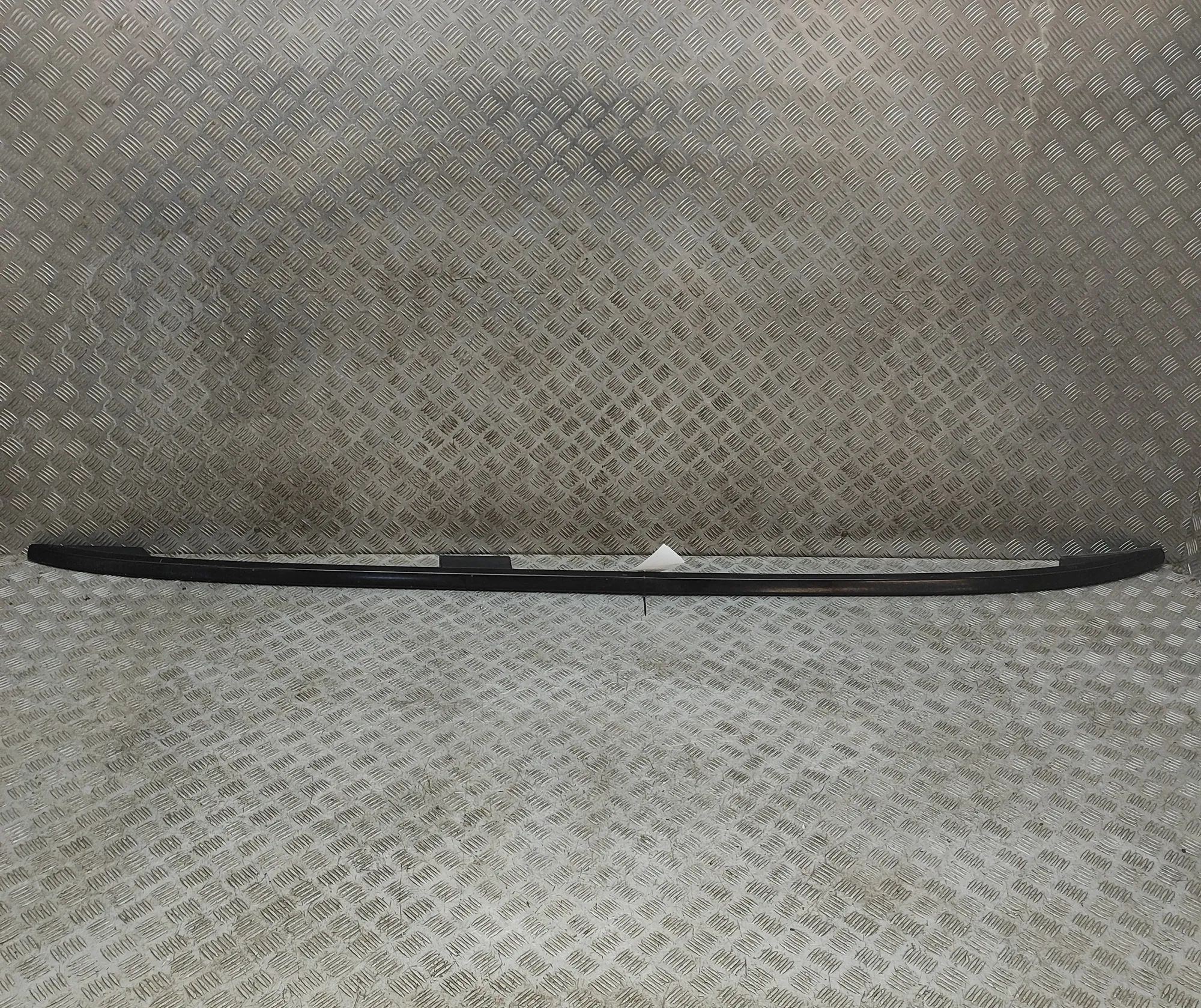 Mercedes-Benz GL / GLS (X166) Left Side Roof Rail Left Side Roof Rail — MERCEDES BENZ GLS (X166) ...