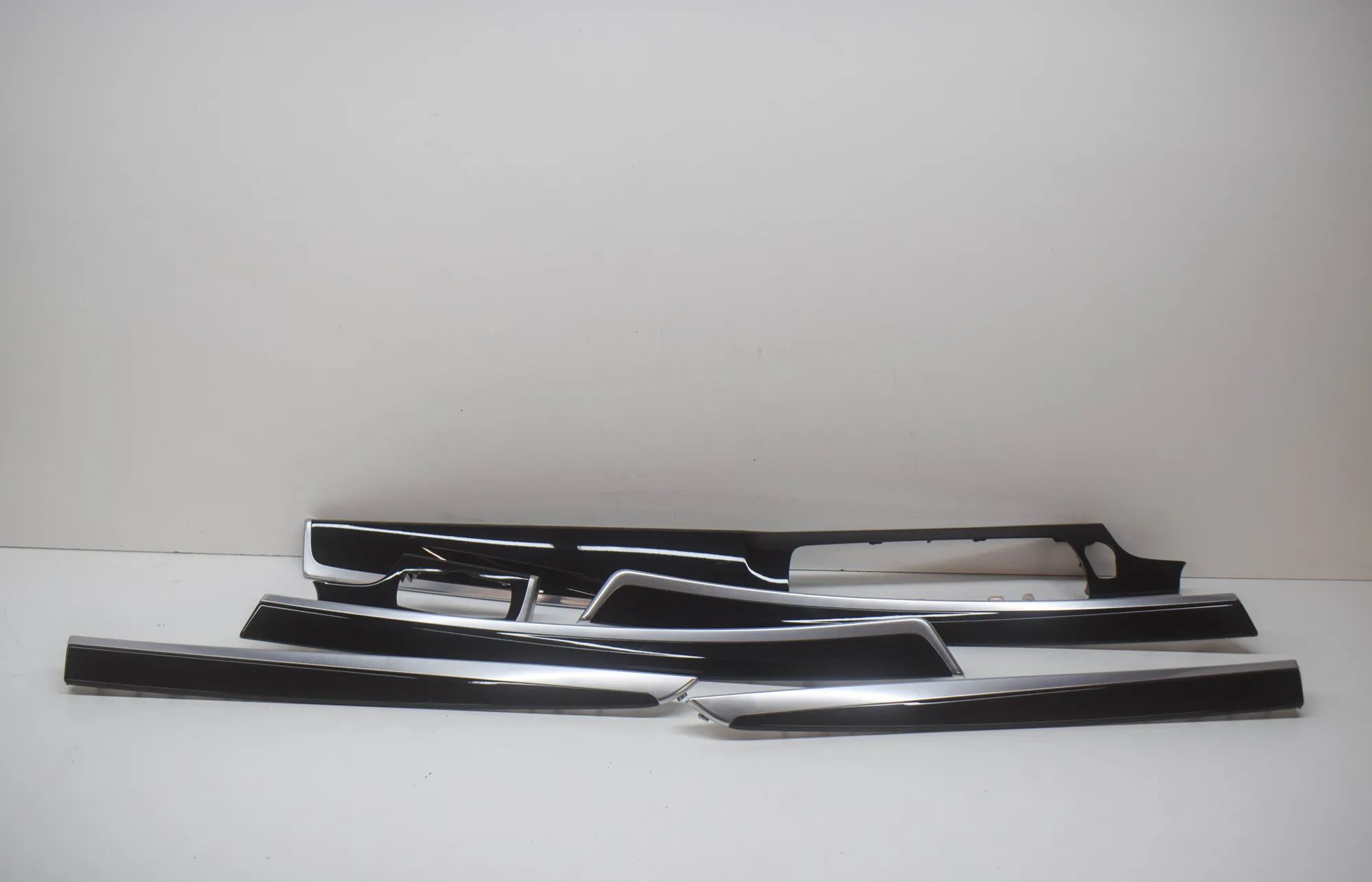 BMW 5 (F10 / F11) Interior Trim Strips Kit Interior Trim Strips Kit — BMW 5 SERIES (F10) (...