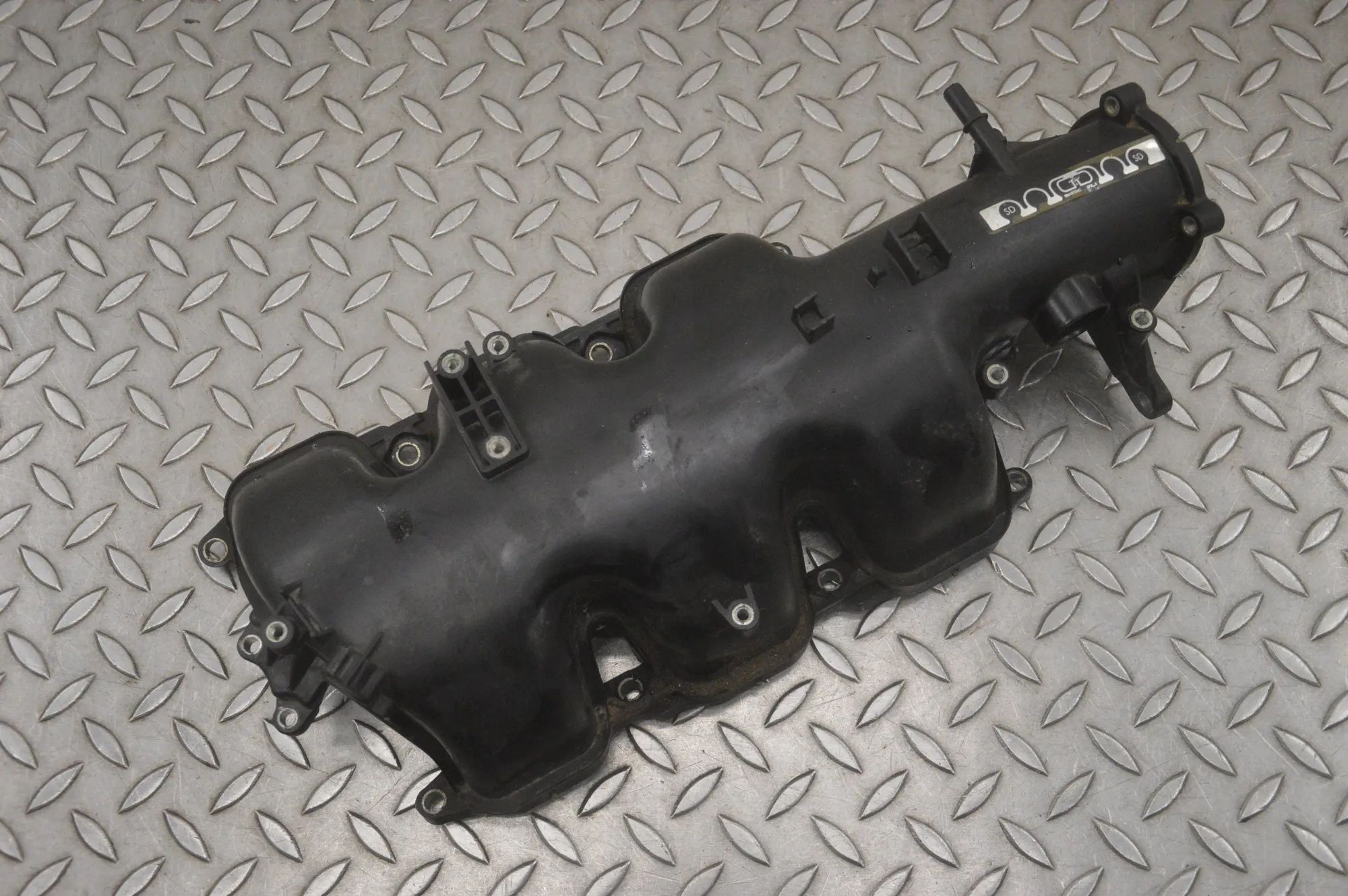 Maserati Ghibli впускной коллектор Intake Manifold — MASERATI GHIBLI (M157) (2013-...