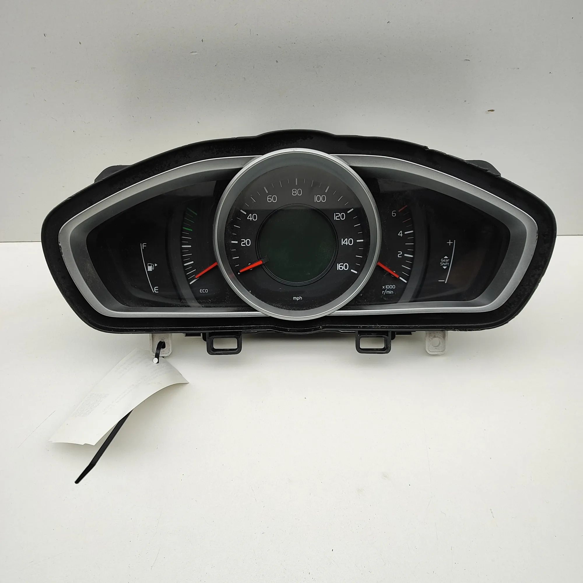 Volvo V40 Instrument Cluster Speedometer Instrument Cluster Speedometer — VOLVO V40 (Hat...