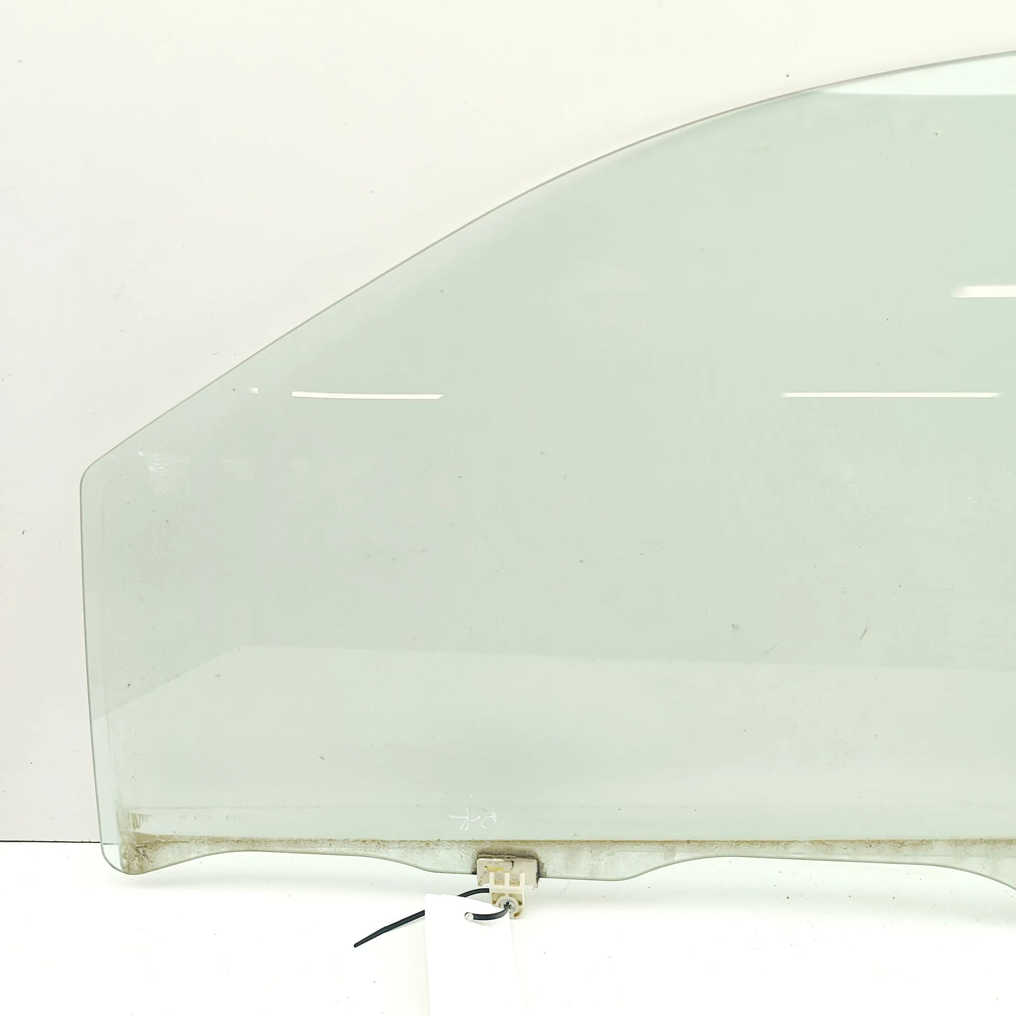 Isuzu D-Max Front Left Door Window Front Left Door Window — ISUZU D-MAX (II TFR, T...