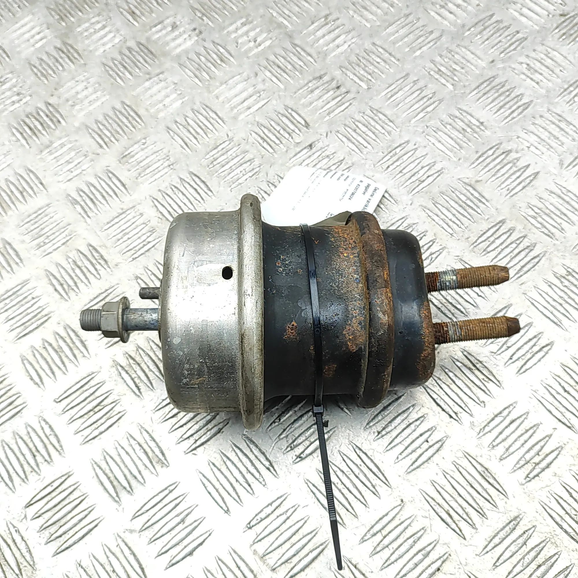 Lexus LS Right Side Engine Mount Right Side Engine Mount — LEXUS LS (_F4_) (2006...